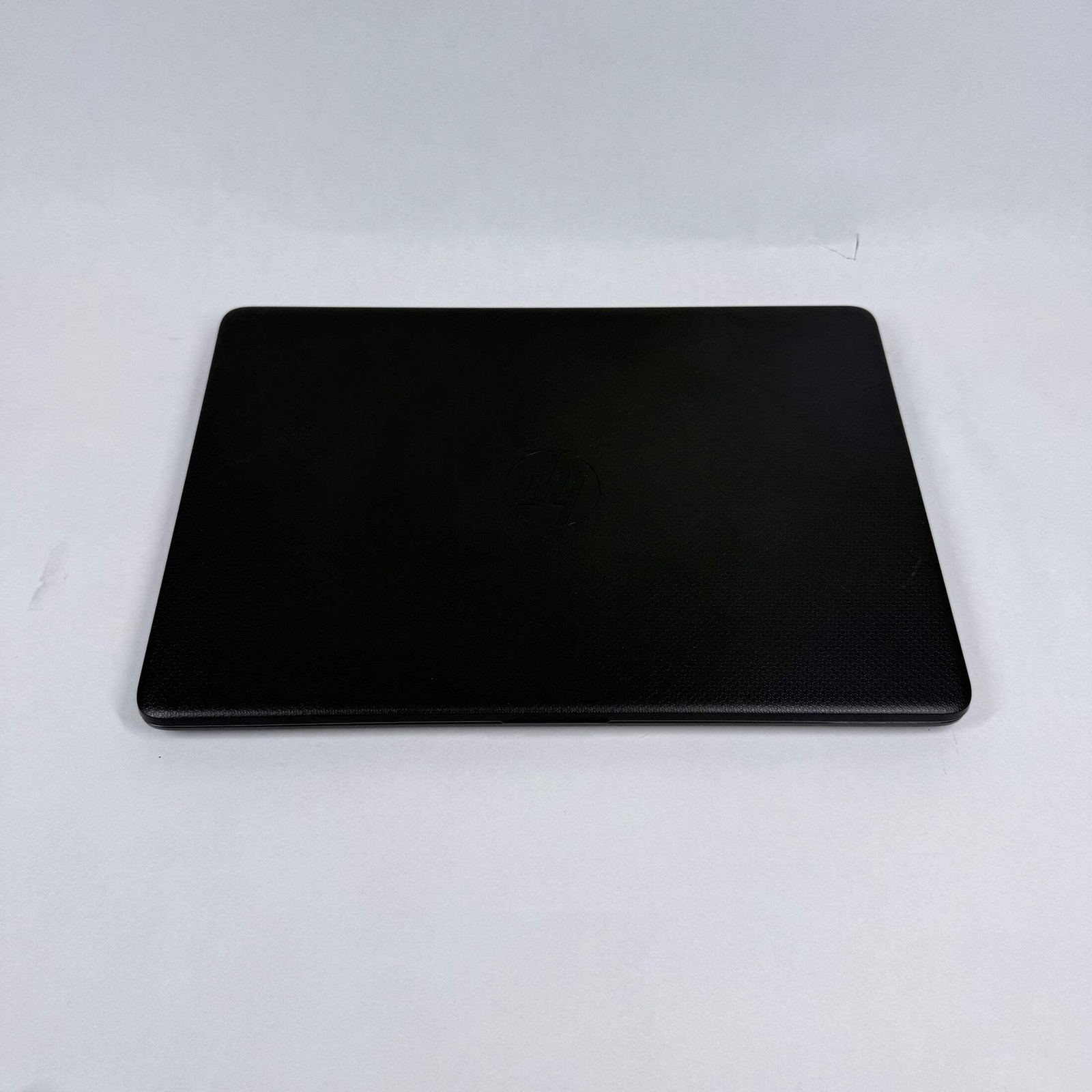 HP Laptop 14-DQ0761DX 14″ Celeron N4120 2.6GHz 4GB RAM 128GB SSD