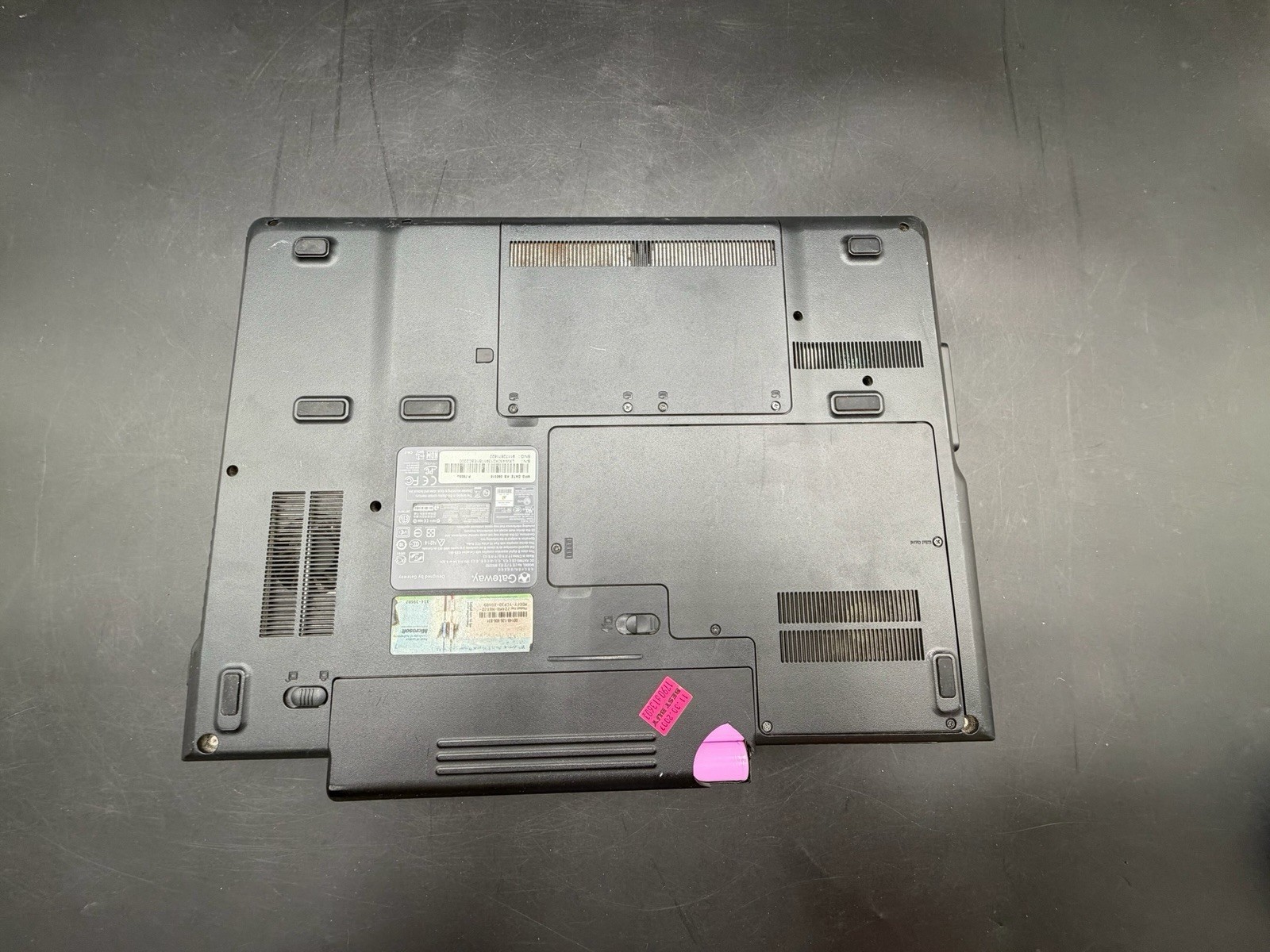 Black And Orange Gateway MS2252 Laptop Microsoft Intel