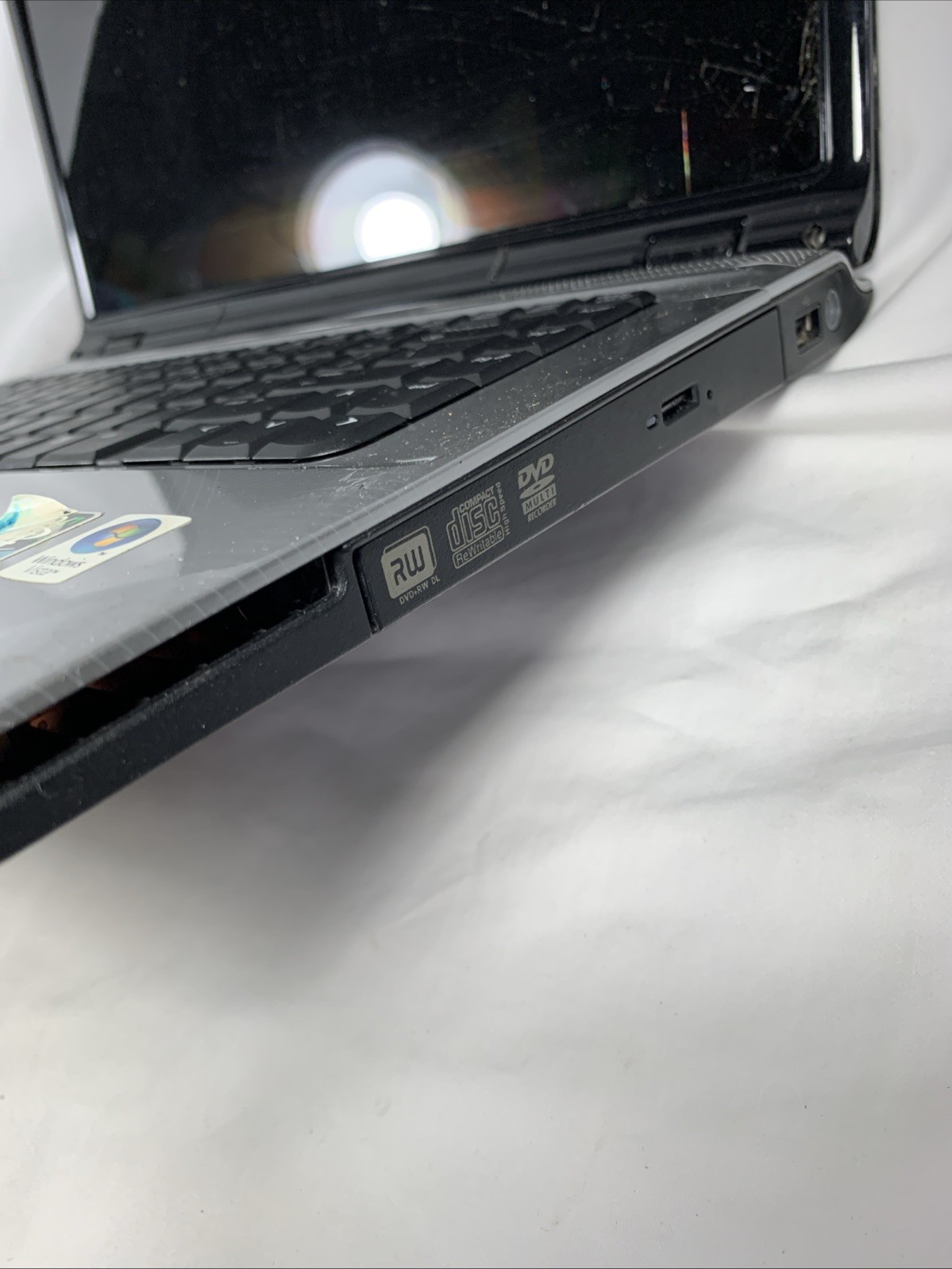 HP Pavilion Entertainment PC Laptop DV6000 “PARTS ONLY NOT WORKING”