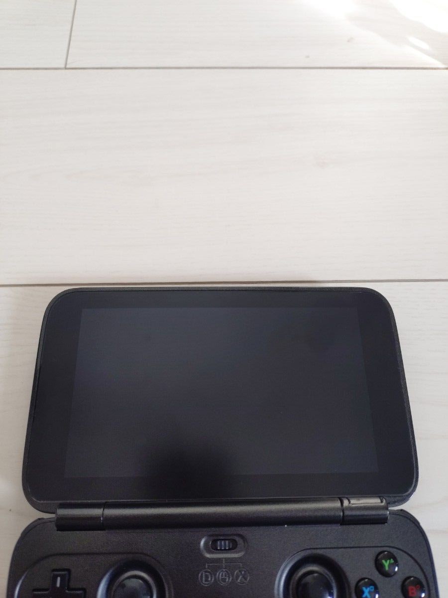 GPD WIN Atom x7-8700 RAM4GB ROM64GB