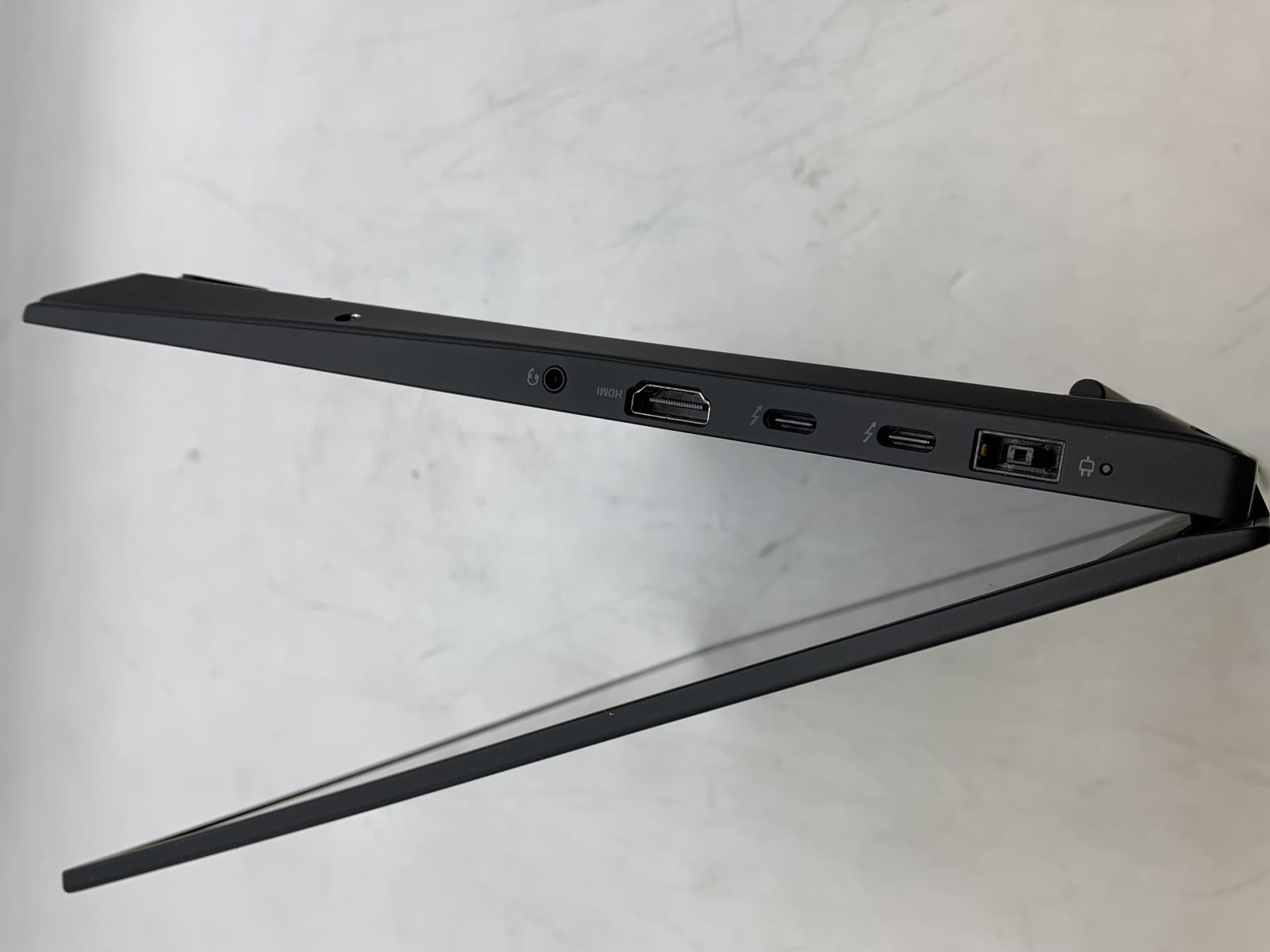 Lenovo ThinkPad P1 Gen 4 i7-11850H 512GB SSD 32GB DDR4 NVIDIA T1200 W11P