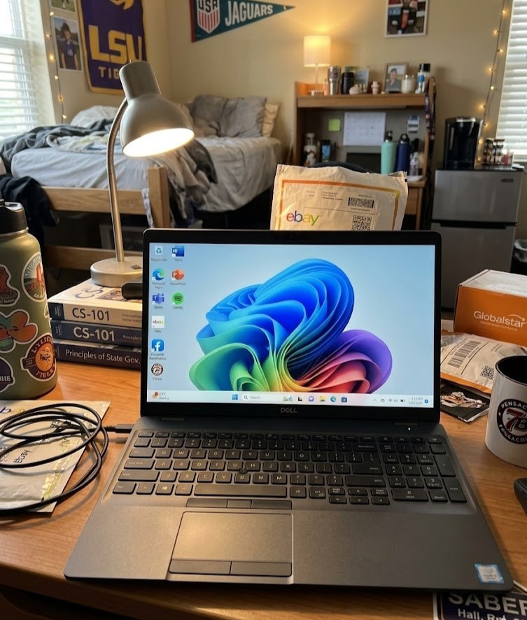 Dell Latitude 5501 Intel i5-9400H@2.5Ghz 16GB RAM 512GB M.2 SSD Win11 Pro &Chrgr