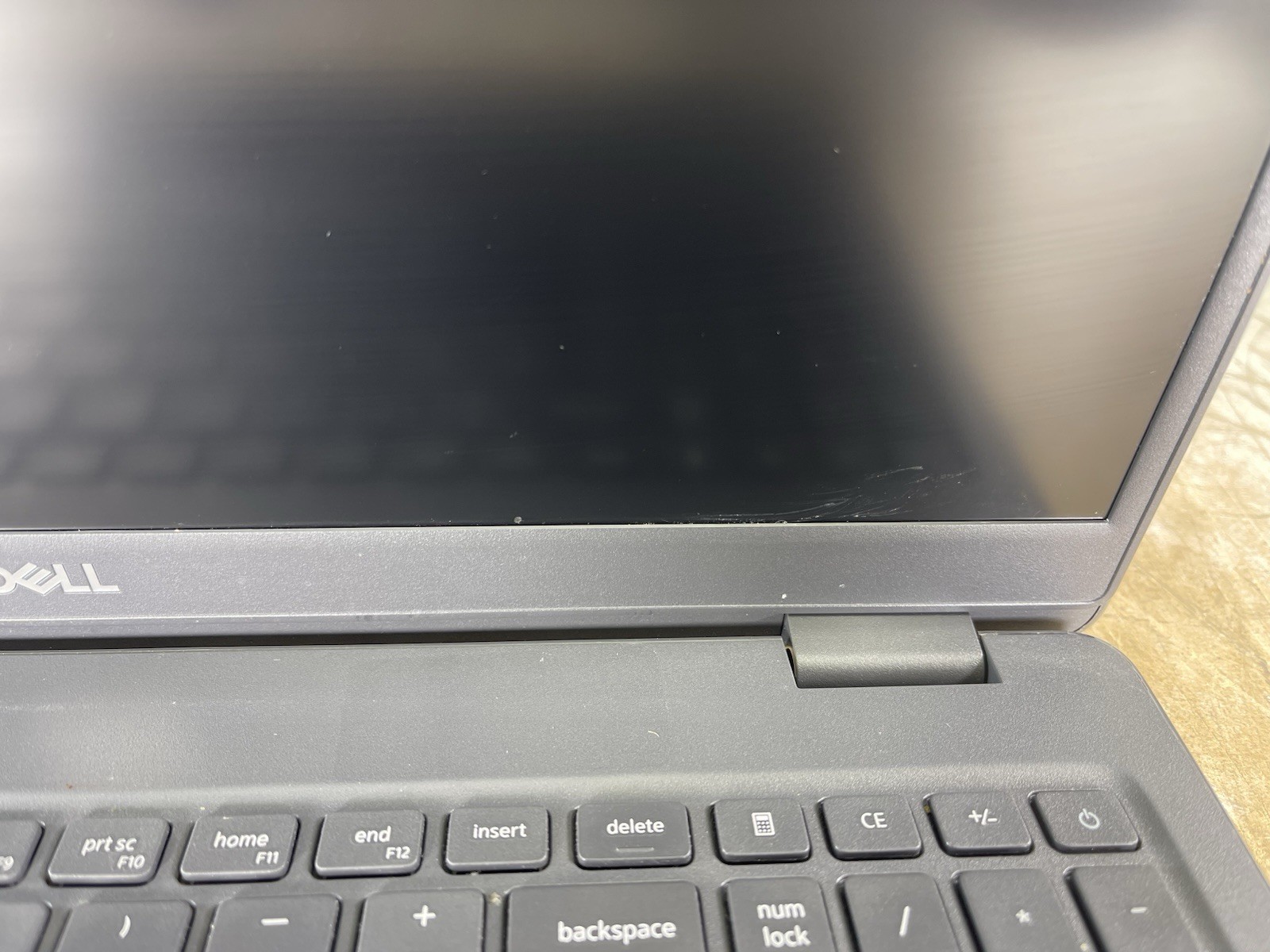 DELL LATITUDE 3510 i5-10210U @ 1.60GHz, NO RAM, NO HDD/OS – (FOR PARTS)