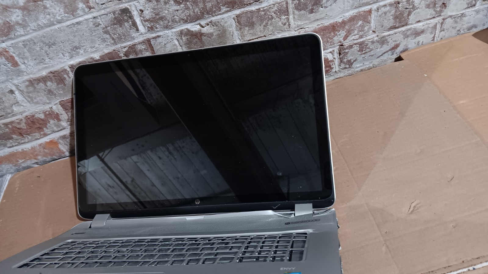 17.3″ HP Envy M7-K010dx Laptop intel core i7 4th Gen 17.3″ Touch LCD Screen