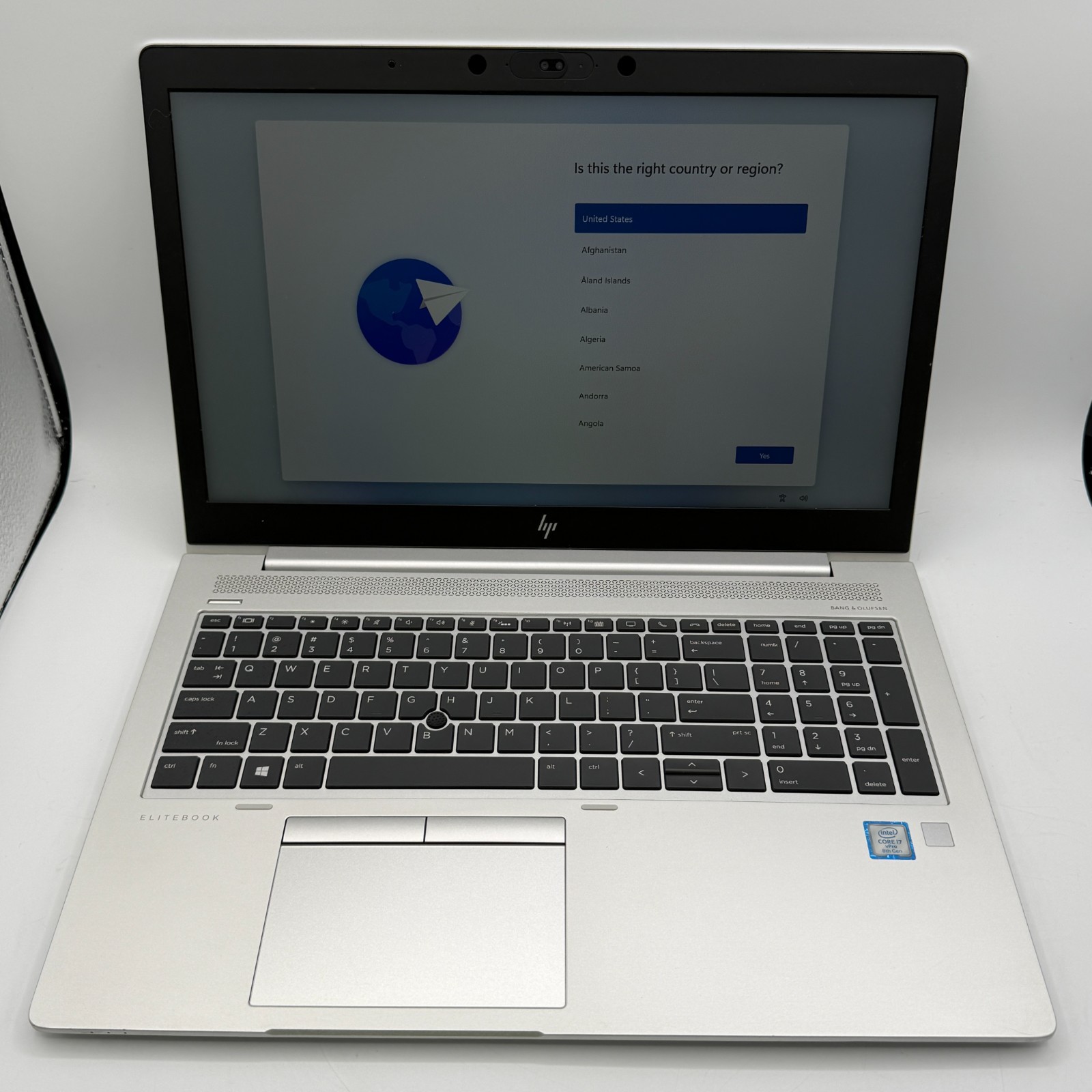 HP EliteBook 850 G5 15.6″ i7-8650U 16GB RAM 512GB SSD Win 11 Pro + Charger