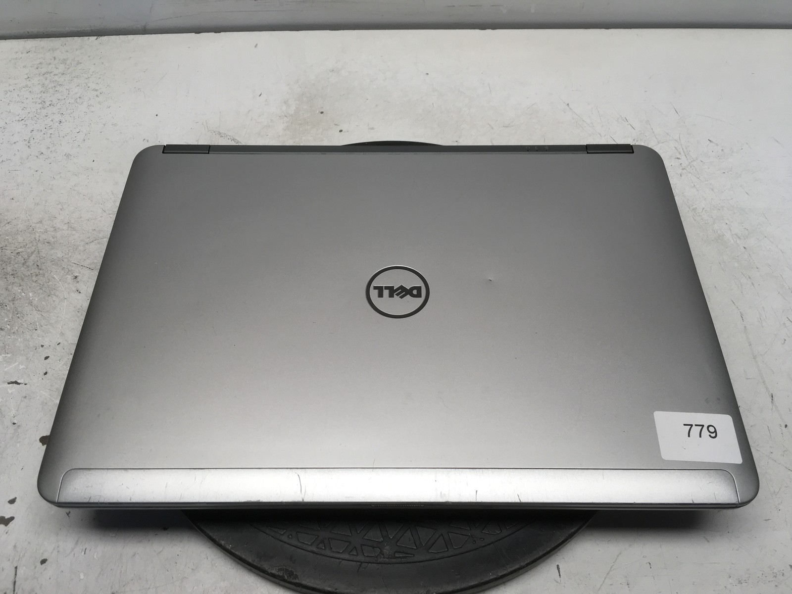Dell Latitude E6440 Intel i5 No RAM NO HDD No Batt