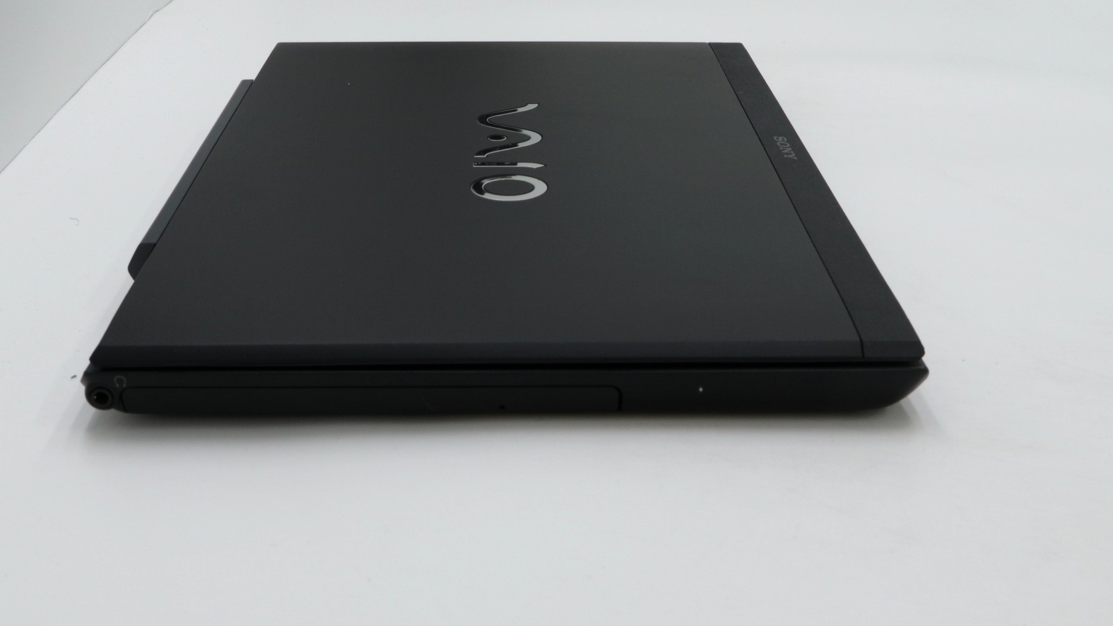 Sony VPCSB11FX i5-2410m 6GB 512GB – Excellent SERVICE BATTERY