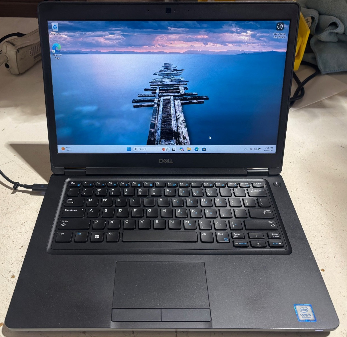 Dell Latitude 5490 14″ Intel i5-8250U 1.6GHz 8GB 128GB SSD Windows 11 Pro