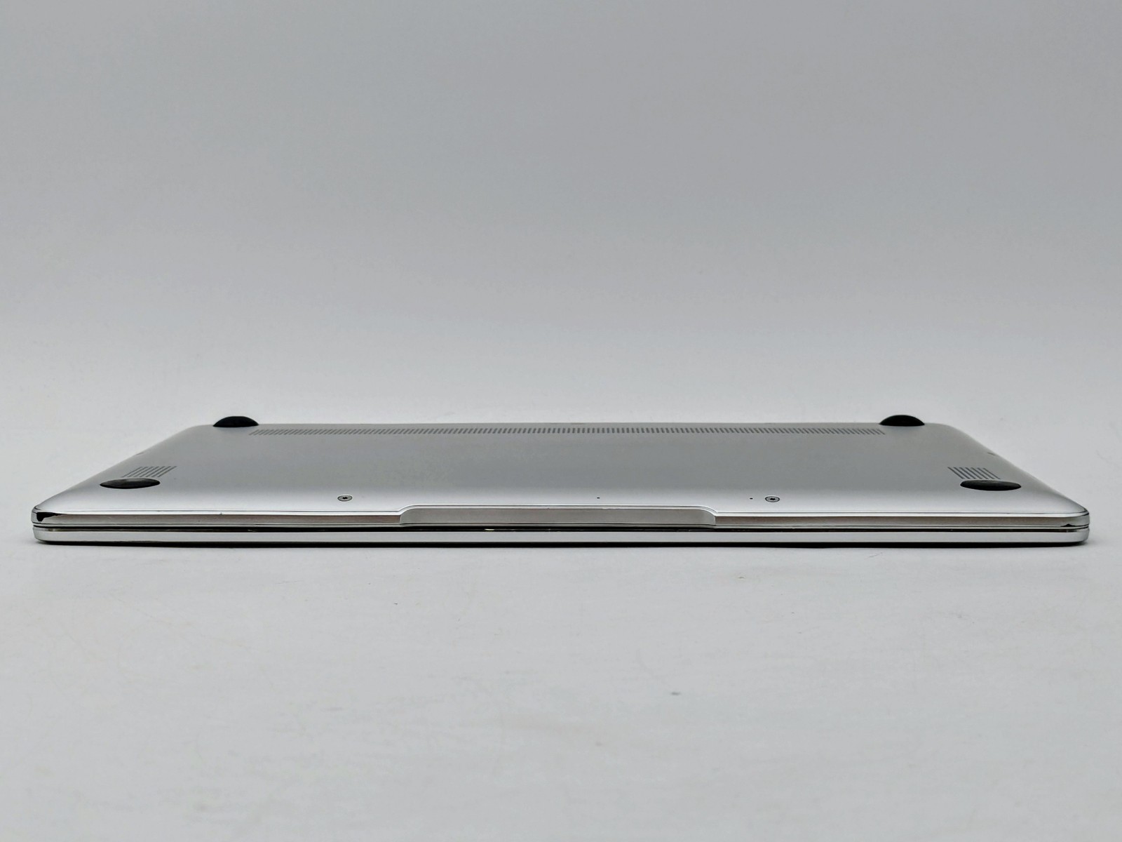 Matebook 13 WRT-W9 13″ 2160 x 1440 I5-8265U 512GB SSD 8GB W11 MX250 *READ*