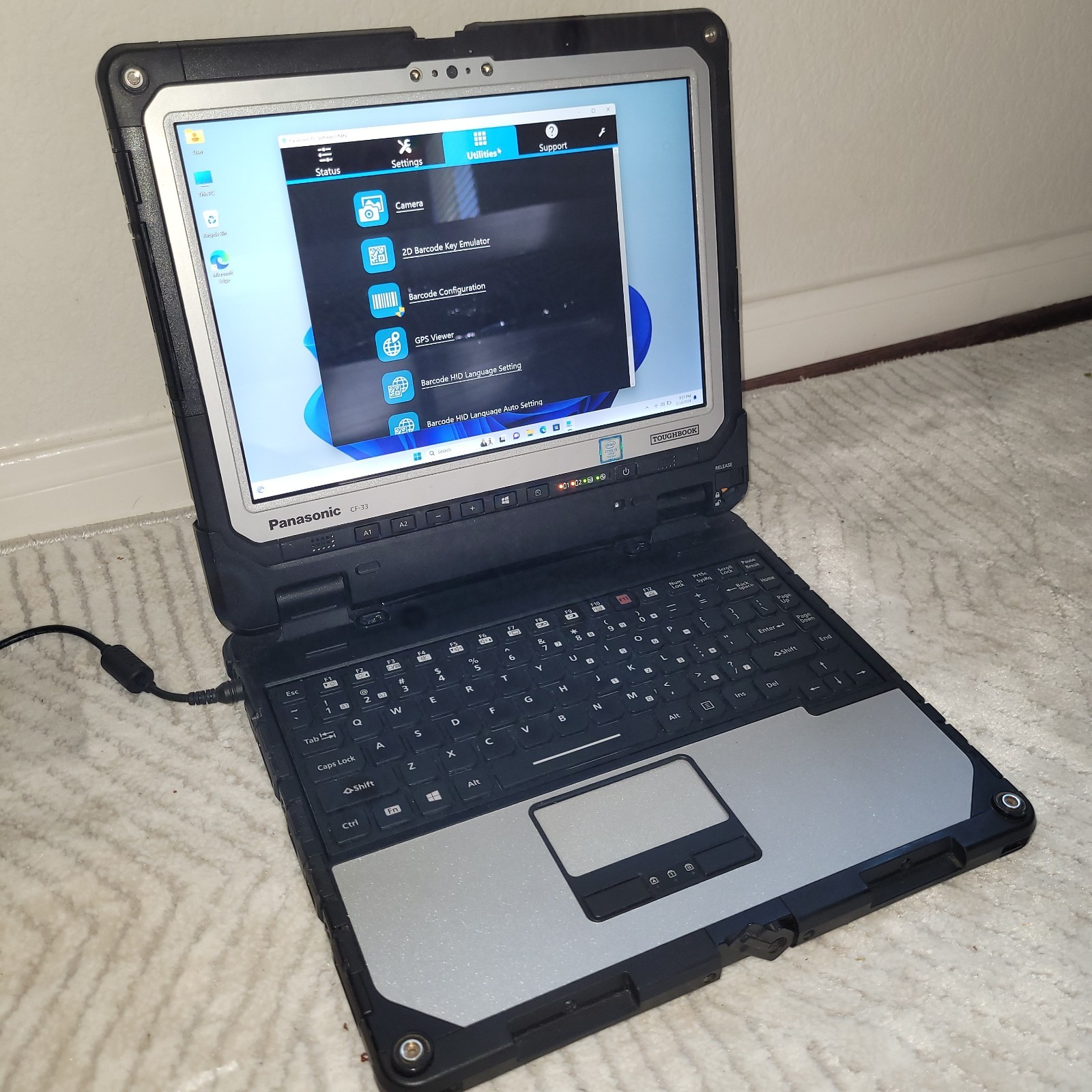 Panasonic ToughBook CF-33 i5-7300U 2.6Ghz 512GB SSD 16GB LTE Win 11 Pro/Win 10