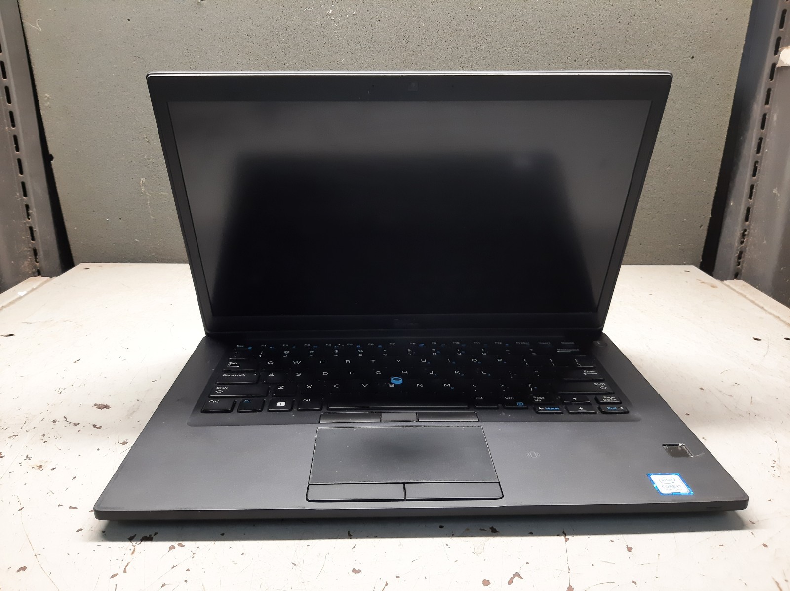 Dell Latitude 7490 14″ i7-8650u 8GB RAM No SSD No OS