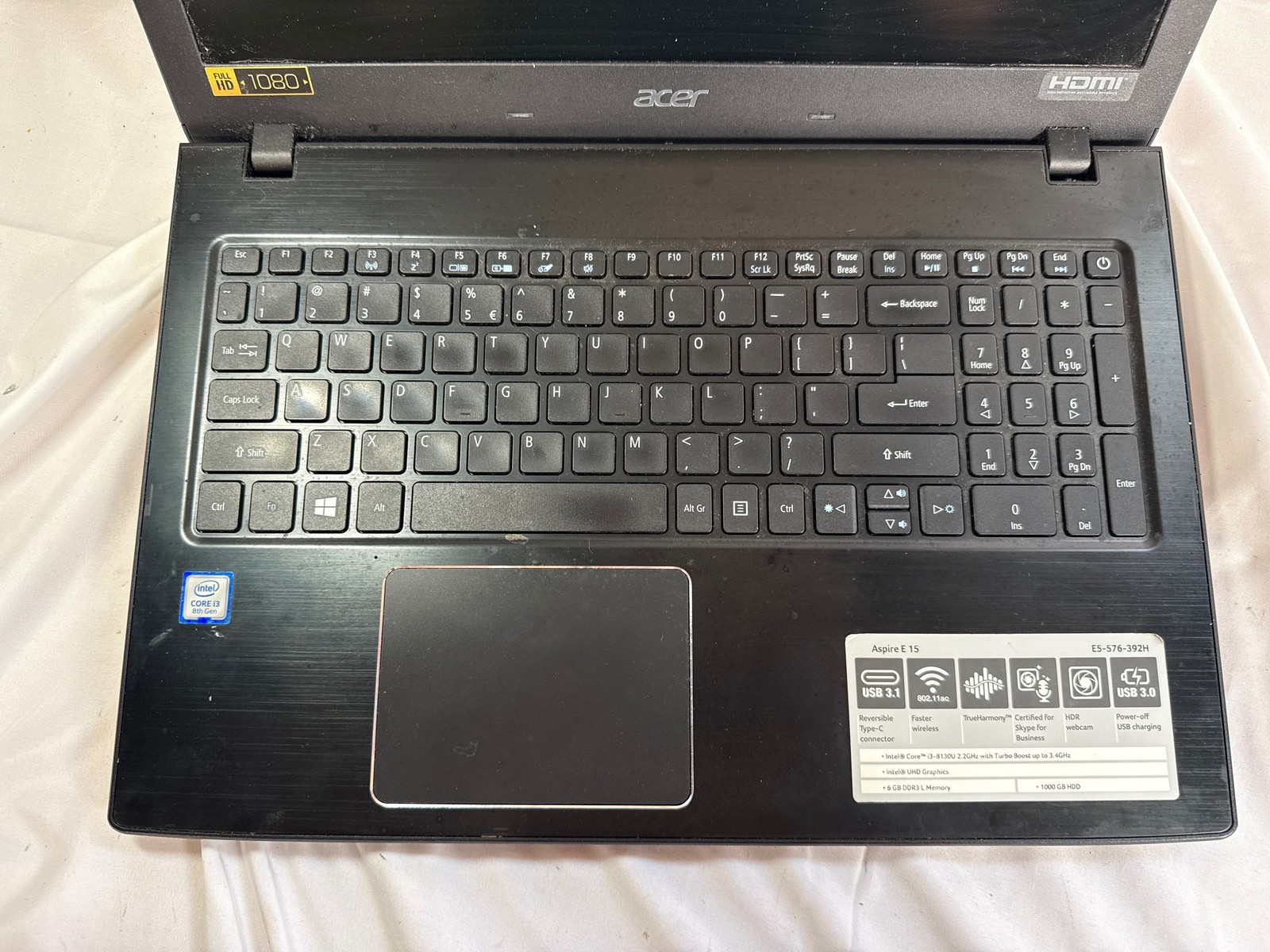 Acer Aspire E5-576 15.6″ i3-8130U 6GB 128GB SSD Win11