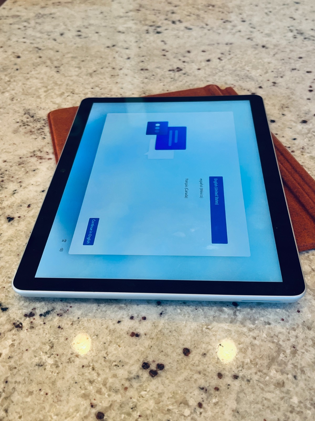 MS Surface Go 3, TypeCover, Power Supply, 8GB RAM, 128GB SSD, Battery Health 88%