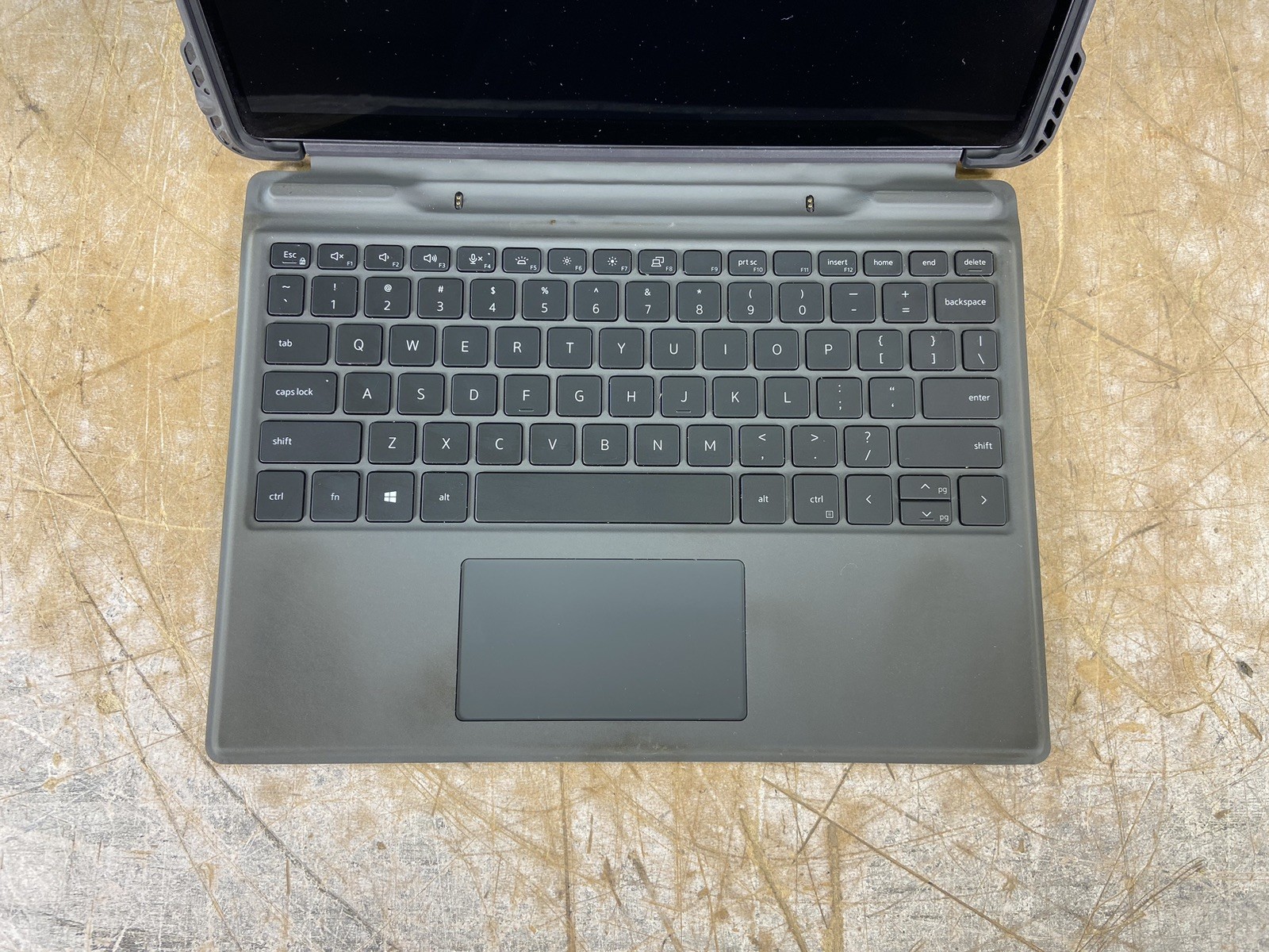 DELL LATITUDE 7320 DETACHABLE I5-1140G7 @ 1.10GHz, 8GB RAM, NO HDD/OS – (PARTS)