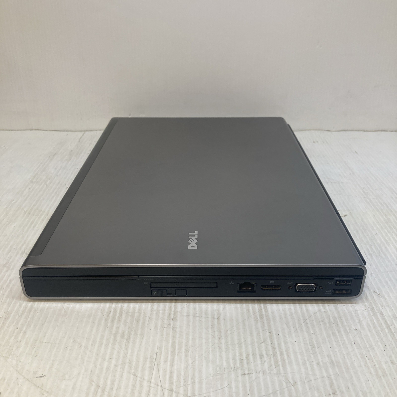 Dell Precision M6400 intel Core 2 Duo P8600 2.40GHz 4GB no HDD Boot to BIOS