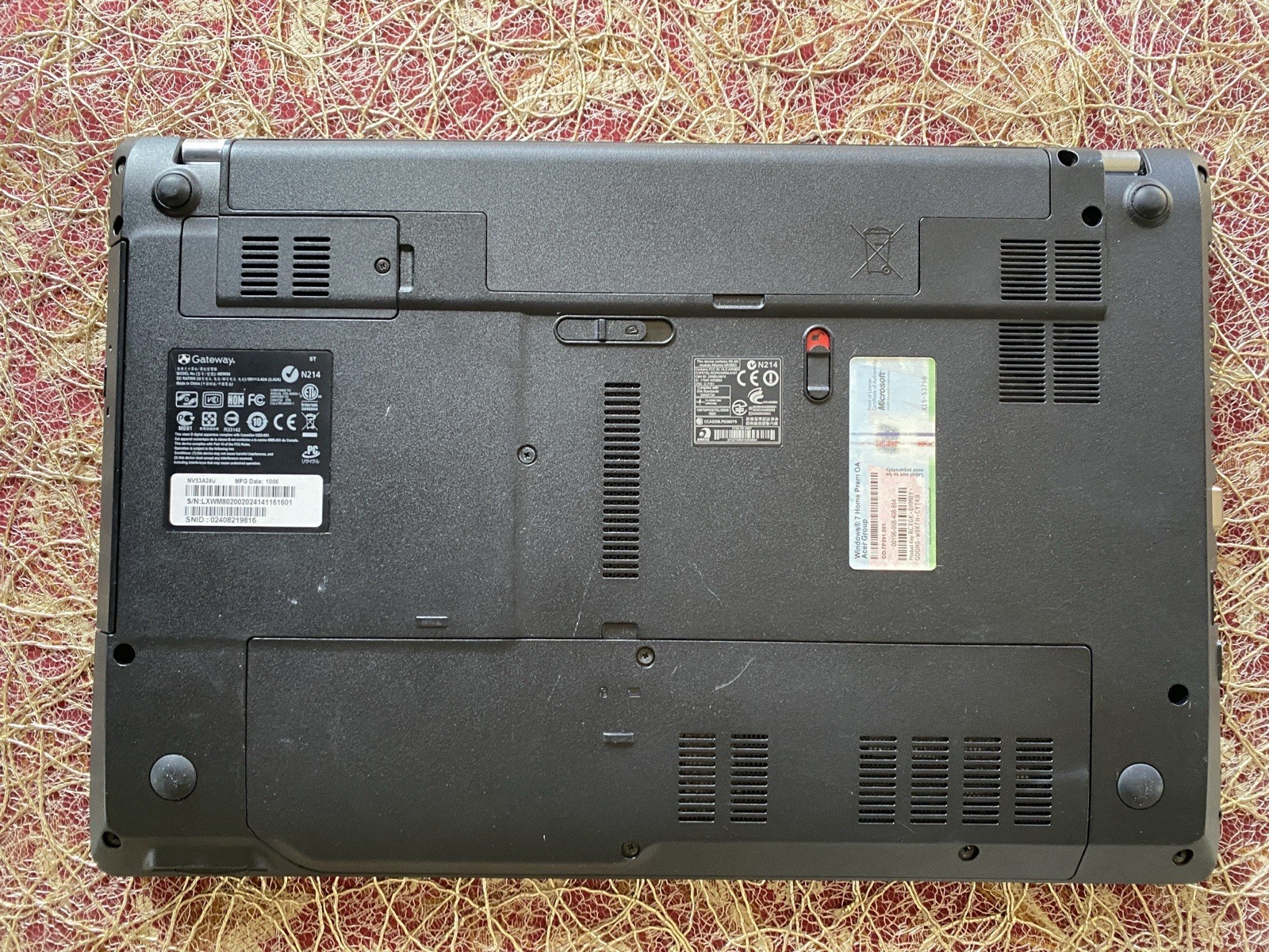 Gateway NEW95 Notebook AMD Vision Processor System Unit For Parts/Repair
