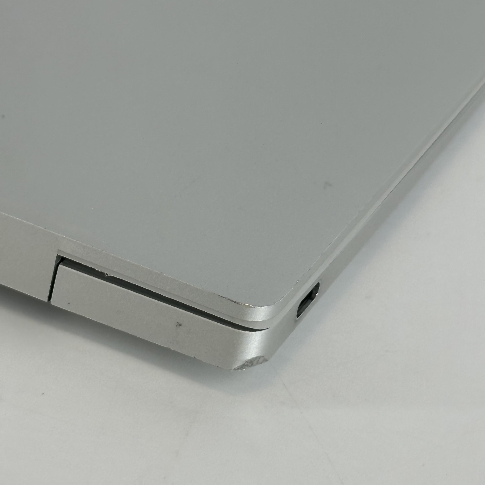 Dell XPS 13 Plus 9320 3.5K TOUCH 1.8 GHz i7-1280P 16GB RAM 512GB SSD Good