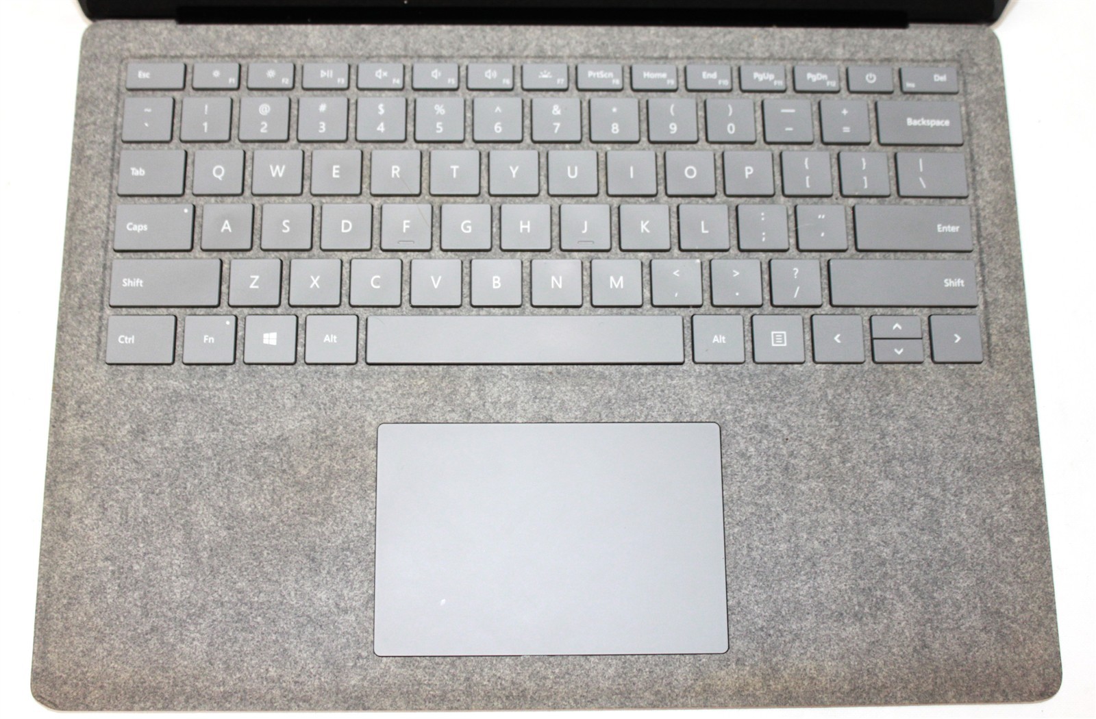 Microsoft Surface Laptop 2 13.5″ Intel Core i5-8350U 8GB DDR4 256GB SSD Win11Pro