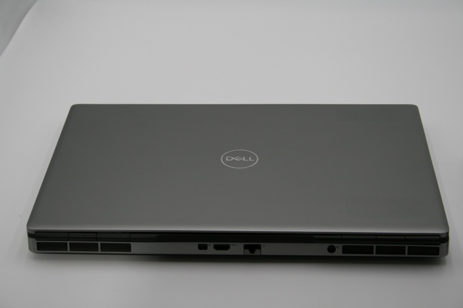 Dell Precision 7750 Mobile Workstation 17.3″ UHD i7-10875H NVIDIA RTX5000 16GB