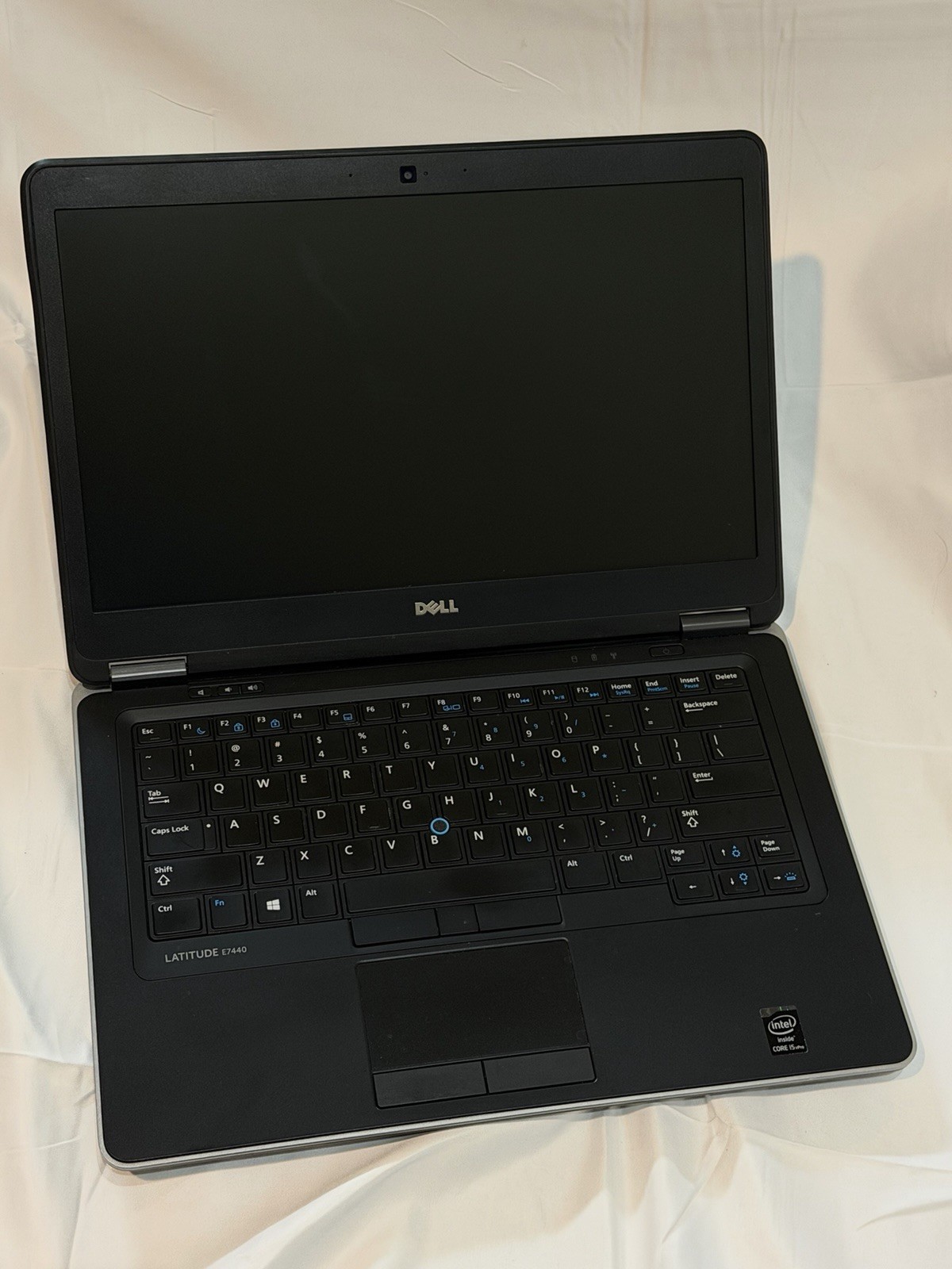 Dell Latitude E7440 / i5-4300U @ 1.90GHz / 4GB / 256SSD / WIN 10 Pro