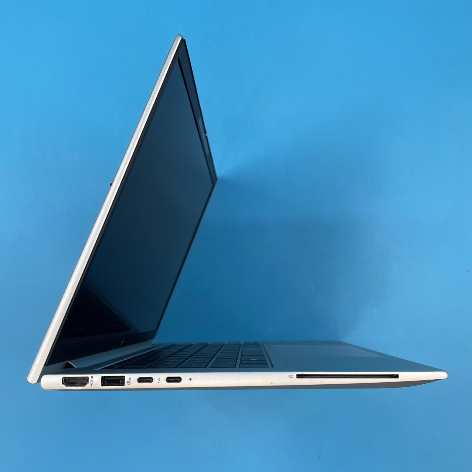 HP EliteBook 840 G11 | Ultra 5 135U | 32GB RAM | NO SSD | NO OS | 87% BATT