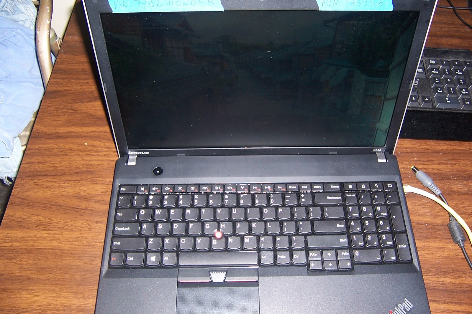 Lenovo ThinkPad Edge E545 Laptop A6-5350M 2.9GHz 277GB SSD8GB RAM DVD-R
