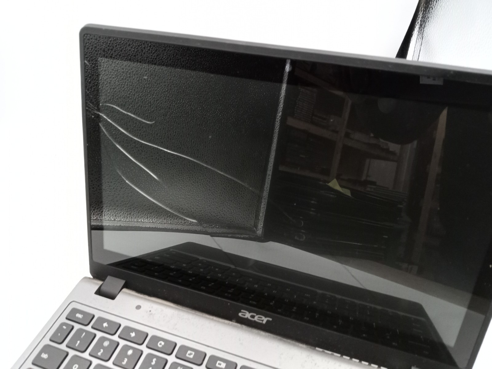 Lot of 8 – Acer C720 11.6″ Chromebook Laptops * FOR PARTS * VARIOUS ISSUES -RR