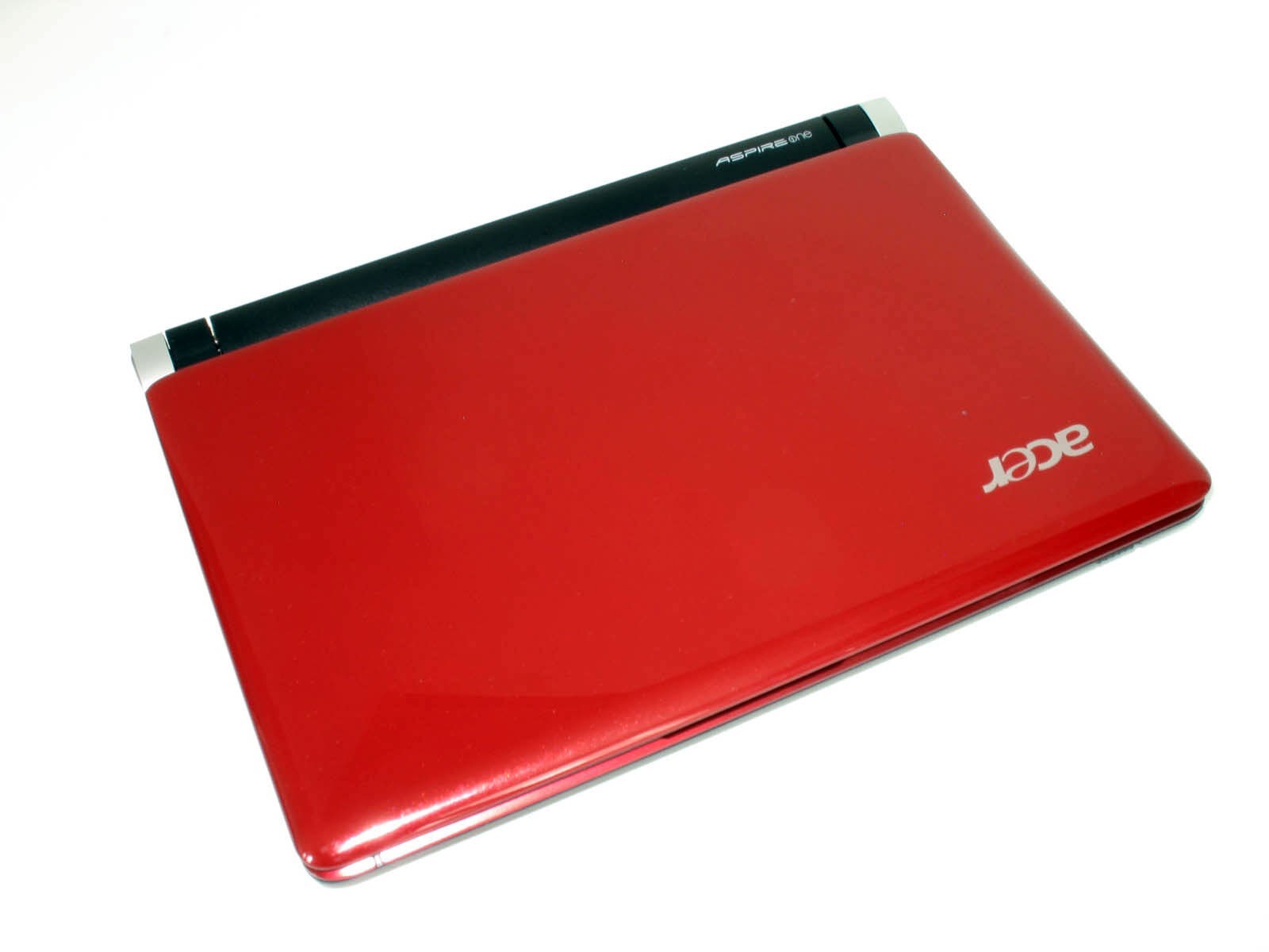 Acer Aspire One D250 – Windows 10, Wireless Mouse, Carrying Case