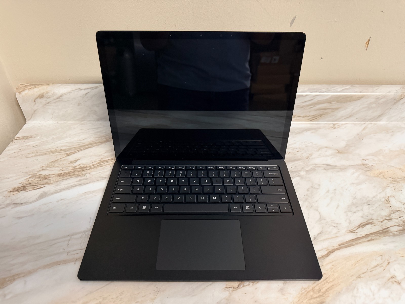 Microsoft Surface Laptop 4 i7-1185G7 16GB RAM 256GB SSD 15″ Touch W11 PRO
