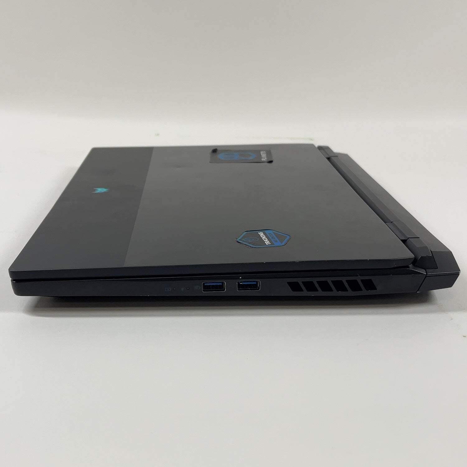 Acer Predator Helios 300 15.6″ i7-12700H 32GB RAM 1TB SSD GeForce RTX 3060 READ