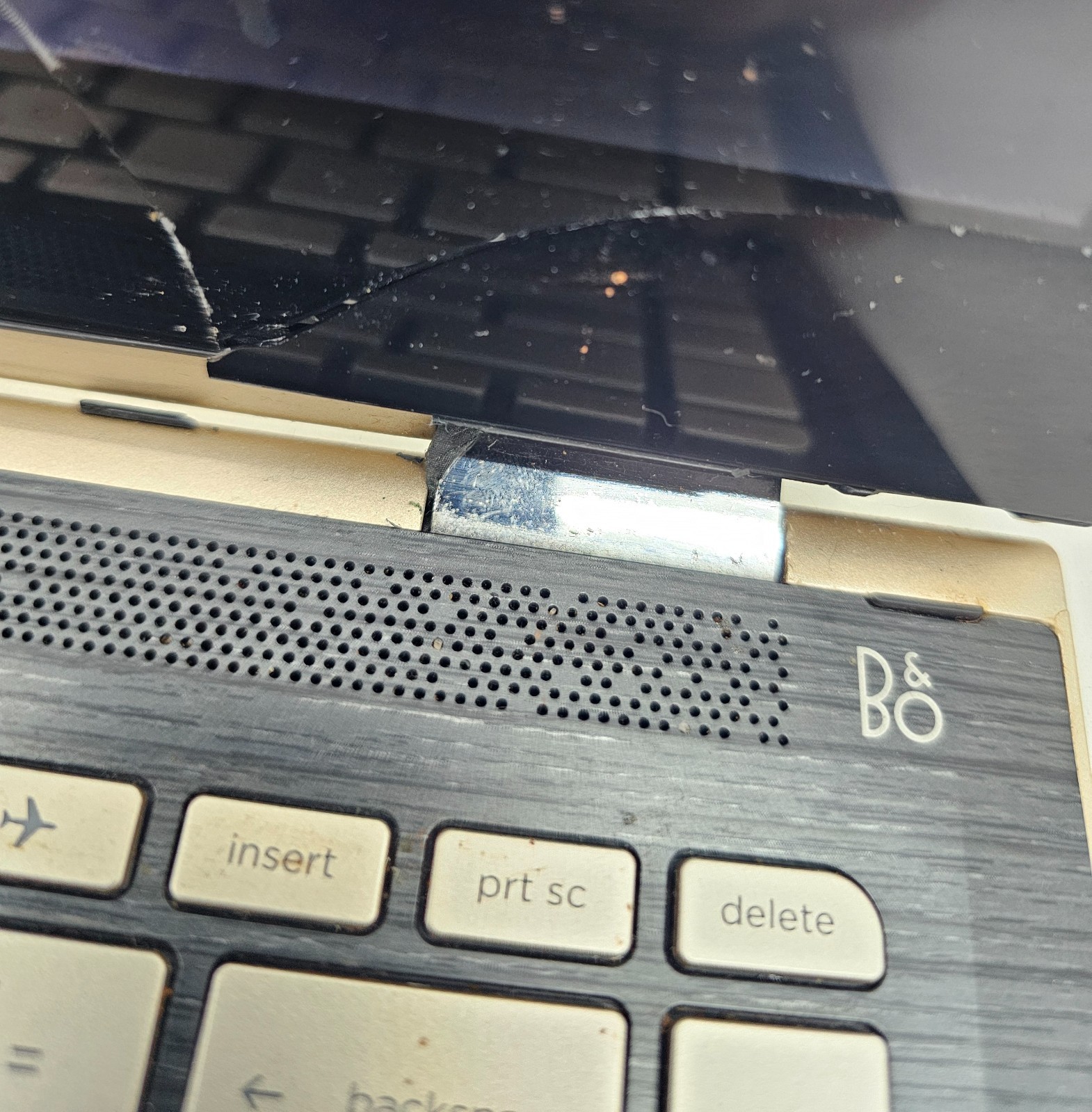HP Pavilion x360 m3-u103dx Laptop Intel Core i5-7200U 4GB Ram NO HD/OS (FL)