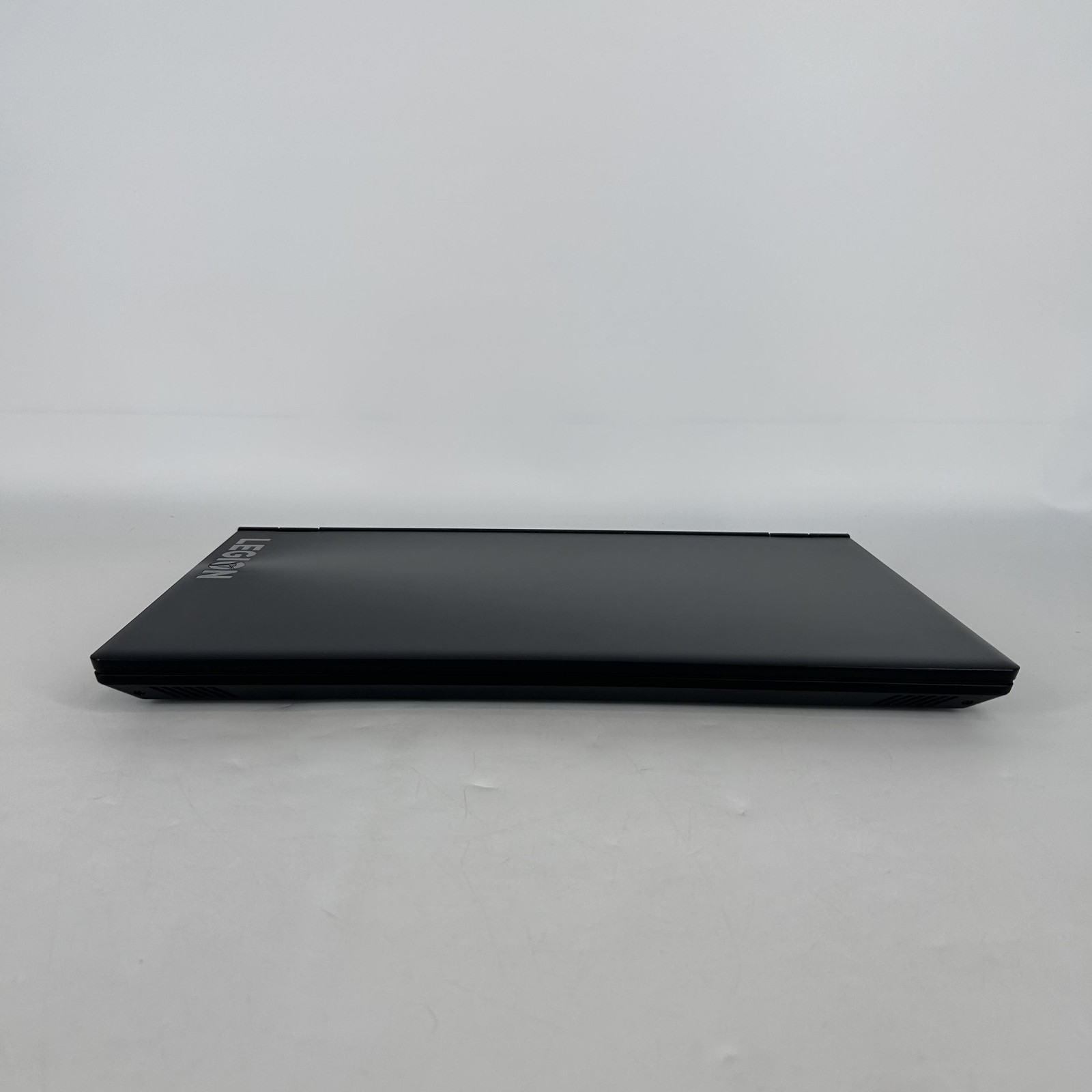 Lenovo Legion Y540 17 144Hz FHD i7-9750H 2.60GHz 16GB 256GB SSD/1TB HDD RTX 2060