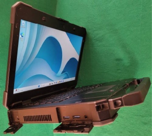Dell Latitude 5424 Rugged Extreme i5-8350U 3.6GHz 16GB 512B SSD CAM DVD-RW WIN11