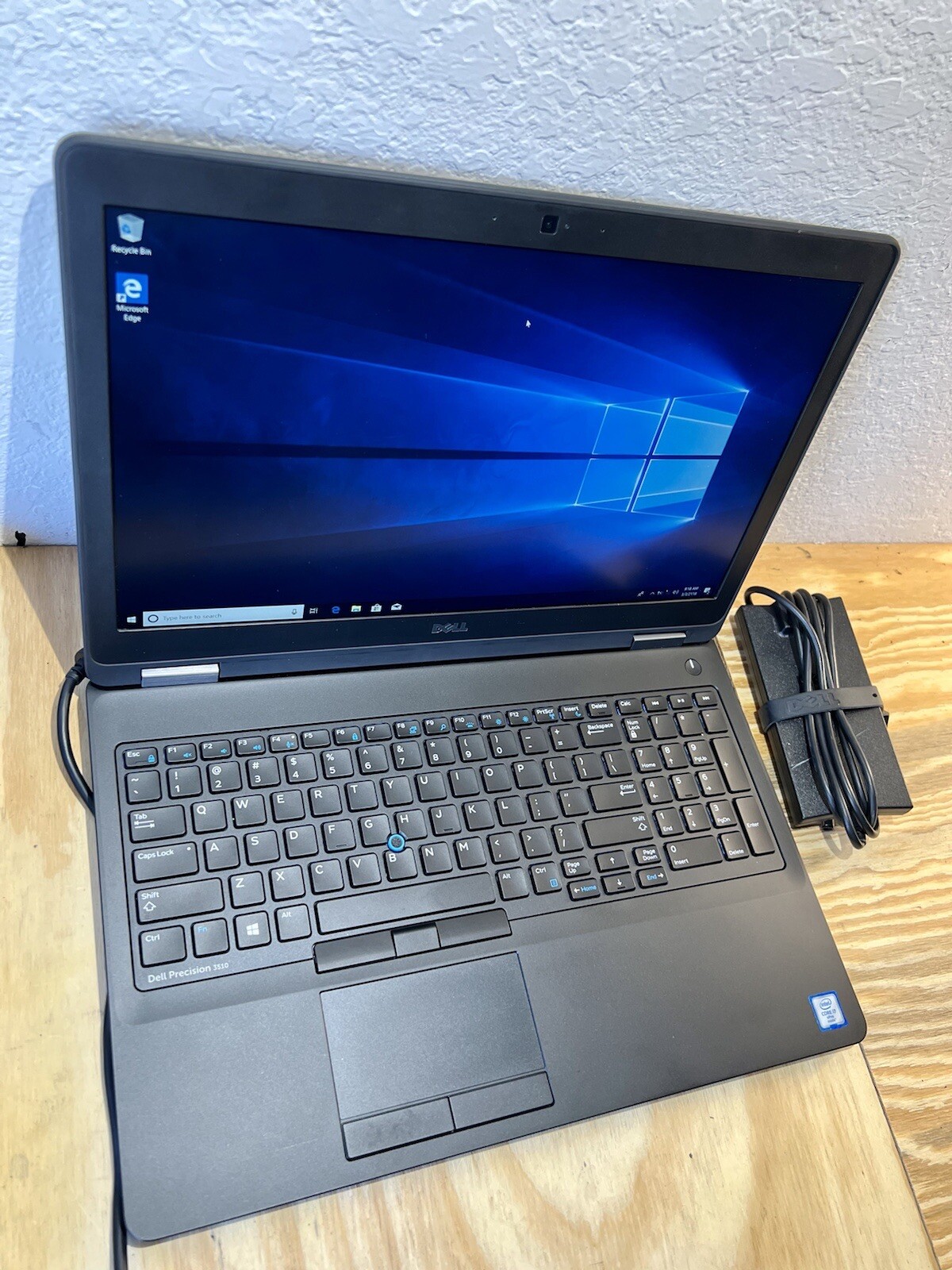 Dell Precision 3510 Laptop -2.7GHz i7-6820HQ 16GB 256GB SSD Webcam 1920 x 1080