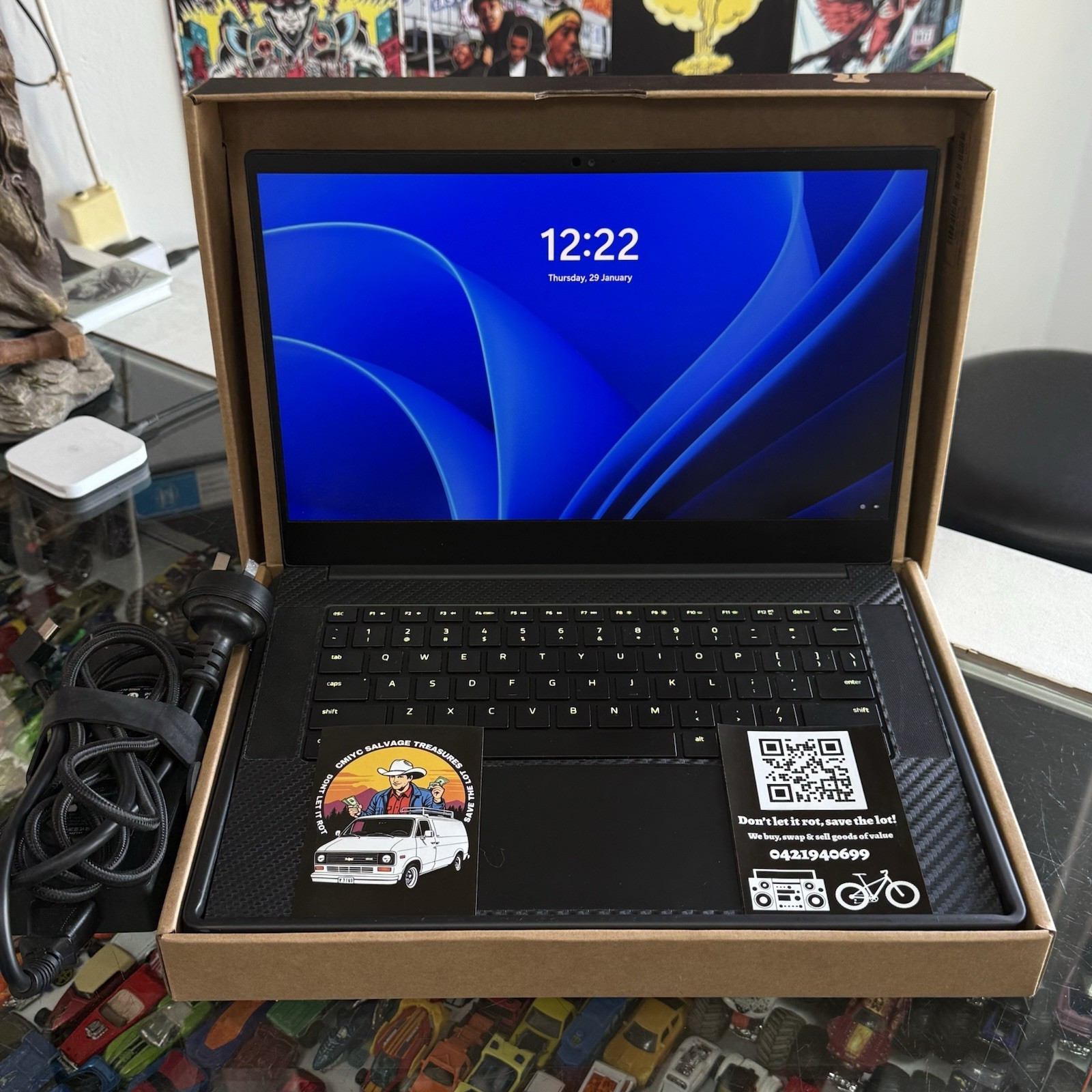 Razer Blade 14 1TB AMD Ryzen 9 5900HX Radeon Graphics 16GB Ram RZ09-0370 Laptop