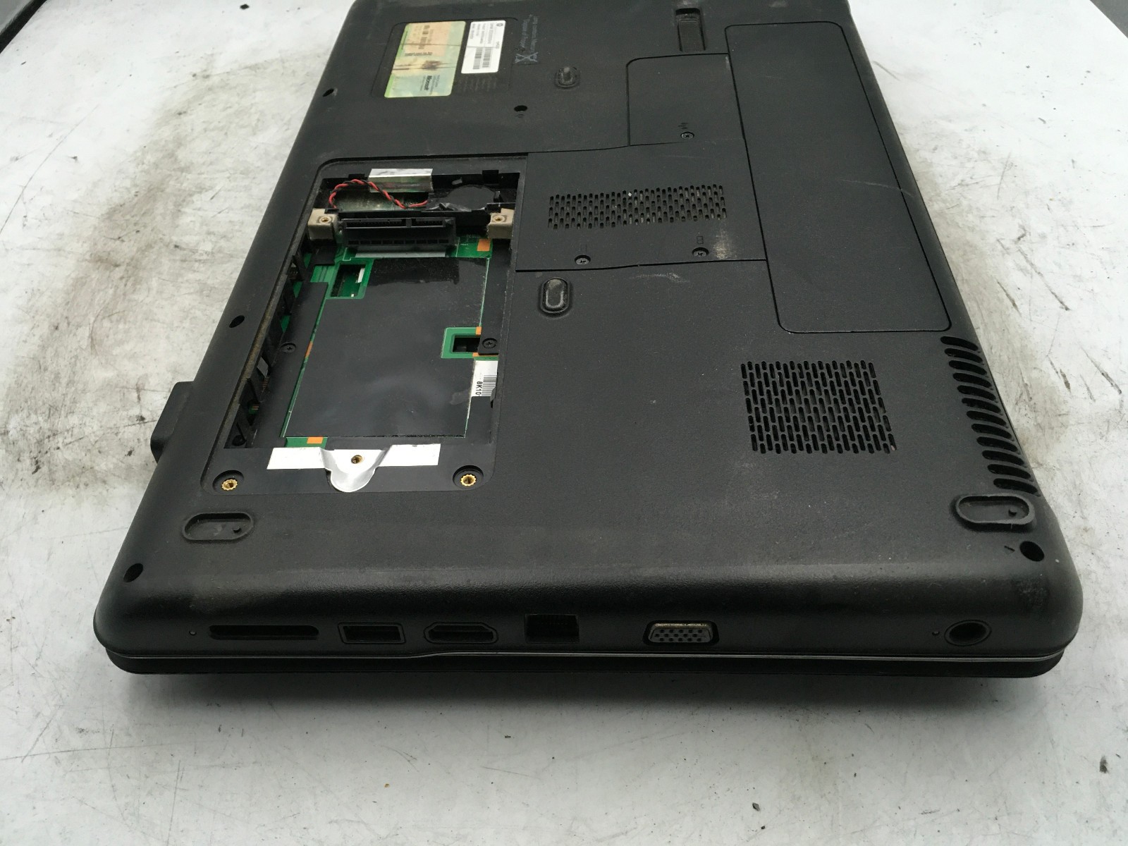 HP G60 LAPTOP – BOOTS TO BIOS – INTEL CORE 2 DUO – 3GB RAM – READ DESCRIPTION-BB