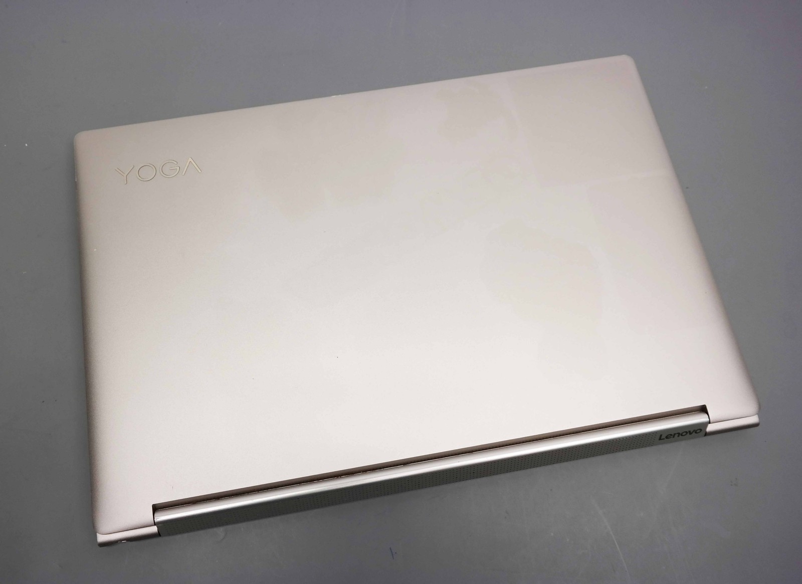 Lenovo Yoga 9 14ITL5 14″ Intel Core i7-1185G7 16GB 512GB SSD