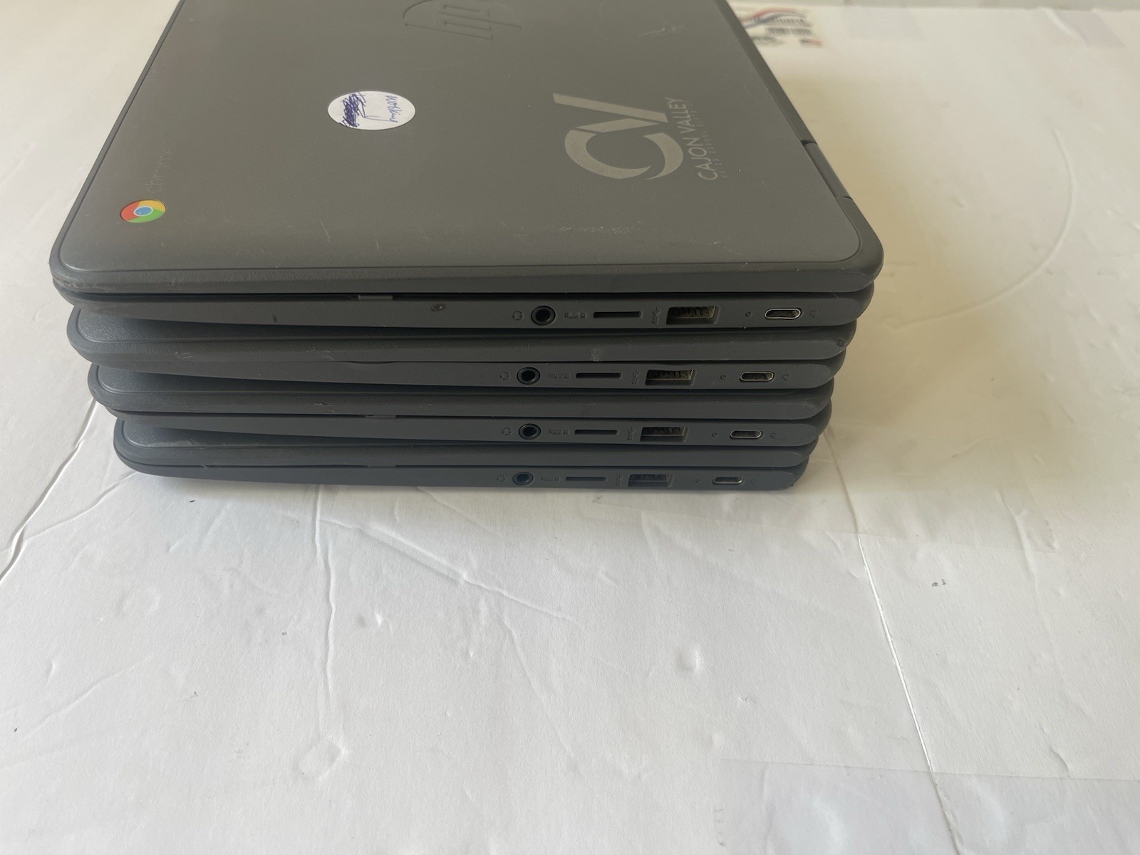 Lot of 4 HP X360 11.6″ Chromebook 2-in-1 TOUCHSCREEN 4GB RAM 32GB *SEE PHOTOS*