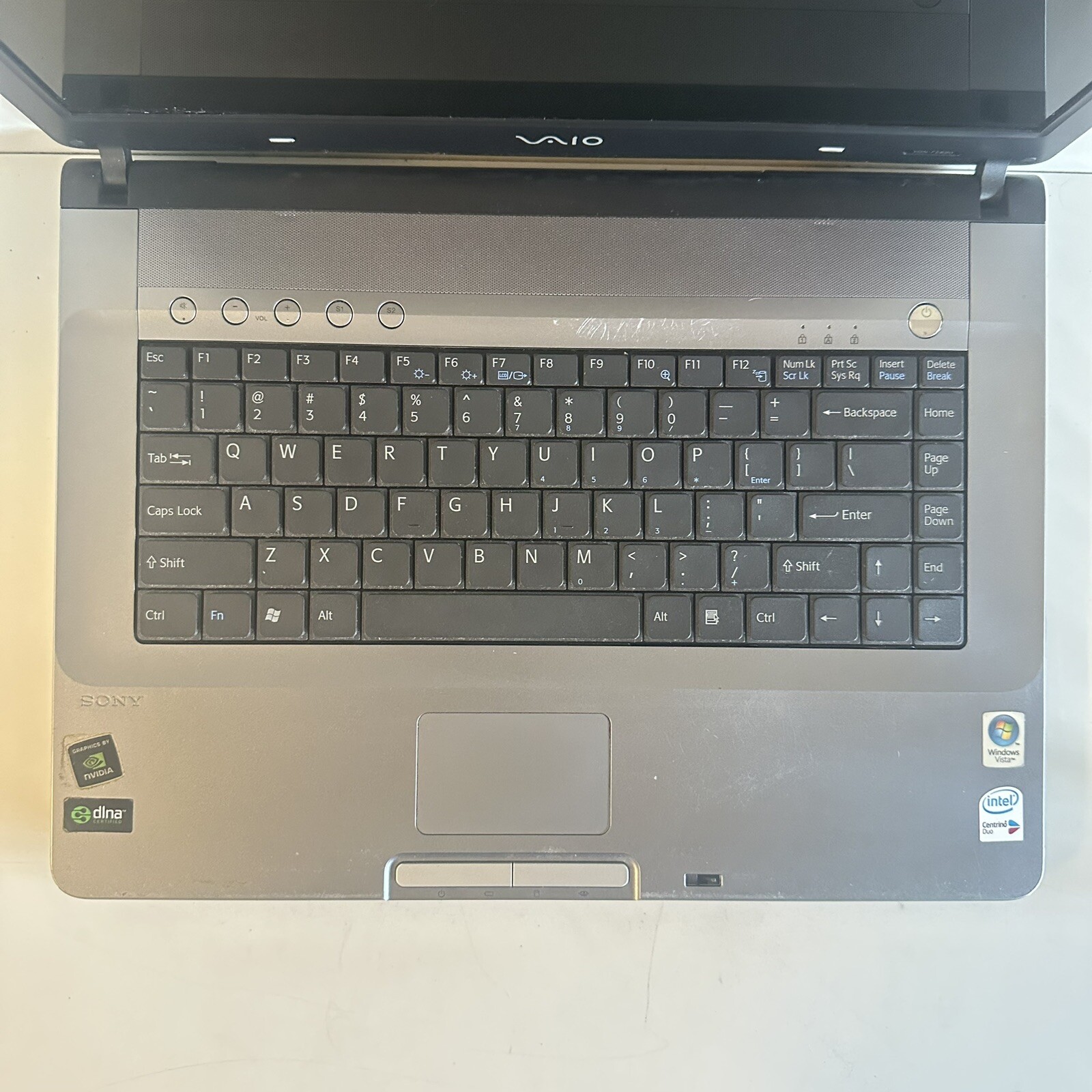 15.4” Sony PCG-7V2L Intel Centrino Duo 1GB RAM No HDD Scraps/Salvage
