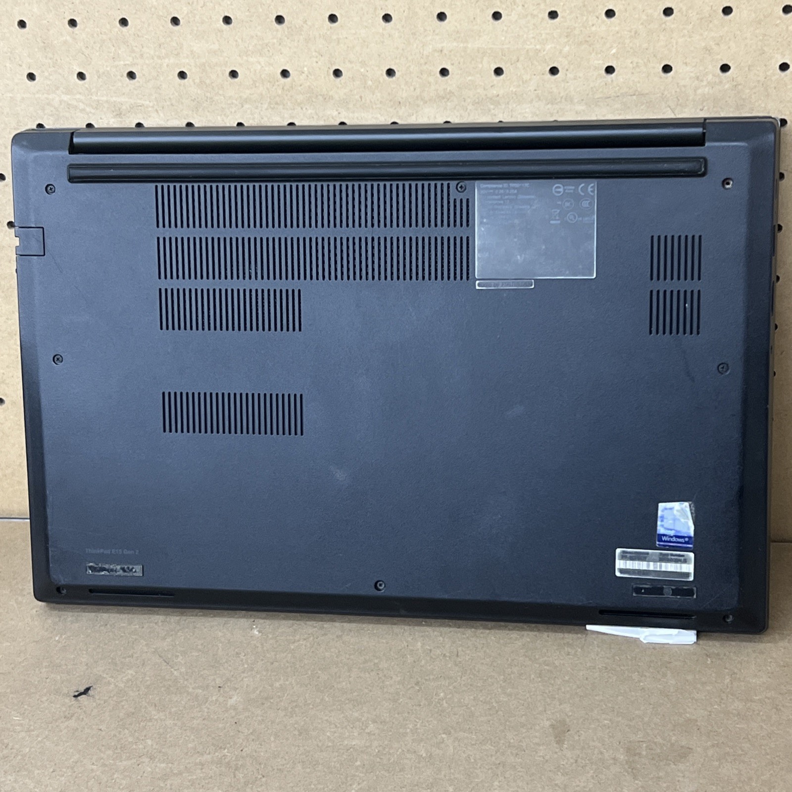 Lenovo ThinkPad E15 Gen 2 AMD Ryzen 5 4500U 8GB Ram – Fair *No SSD/OS, Low Batt*