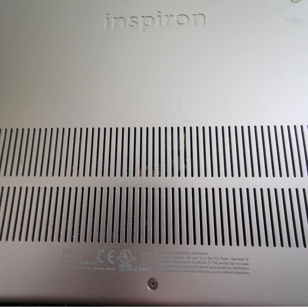 Dell Inspiron 7706 2n1 intel i5-1135G7 11th gen Touch Laptop
