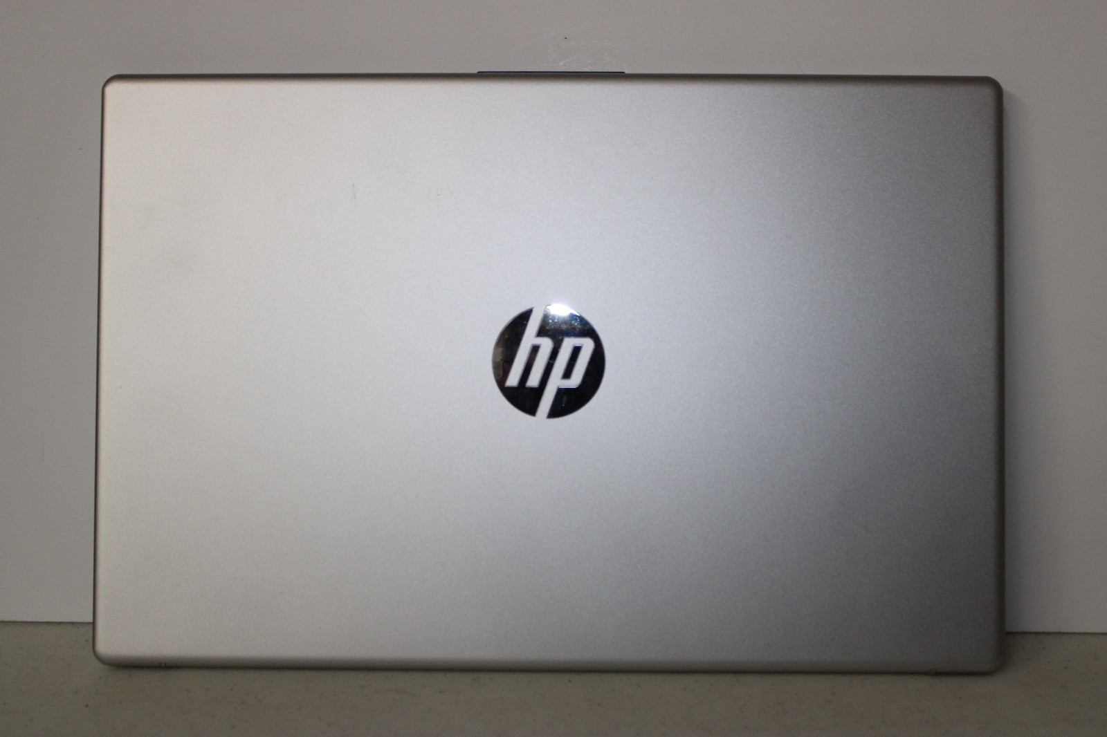 HP 15.6″ Laptop 8GB RAM 256GB SSD Intel N100 Win11 Pro 15-FD0157NIA Silver/Grey