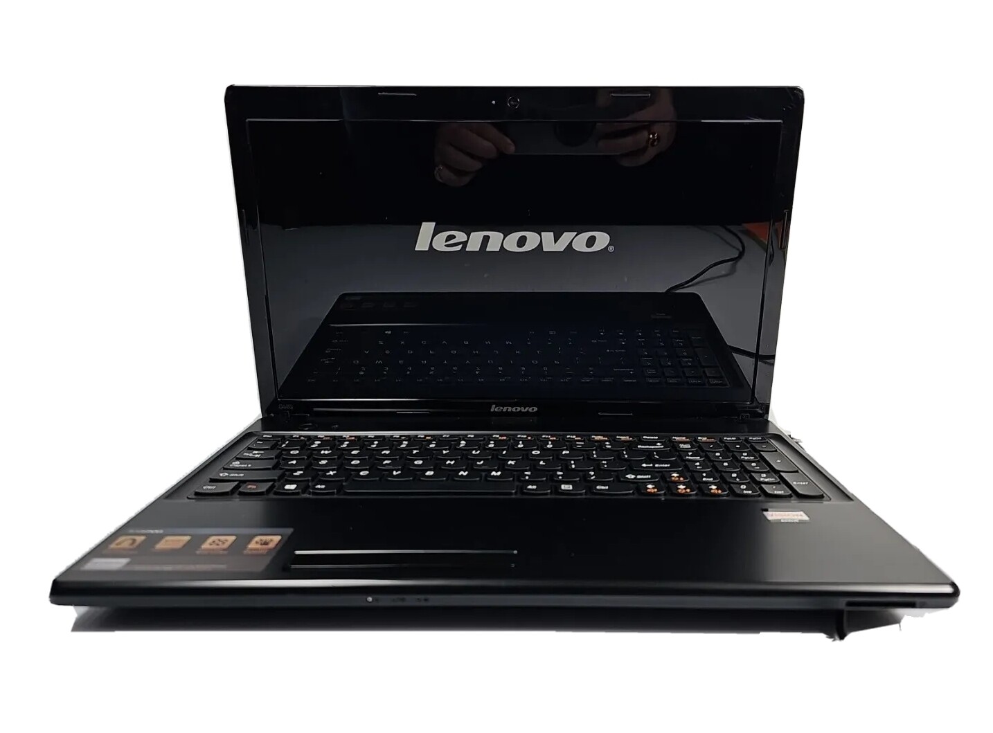 LENOVO G585 LAPTOP AMD E-300APU 4GB Ram – 320GB HDD WINDOWS 10