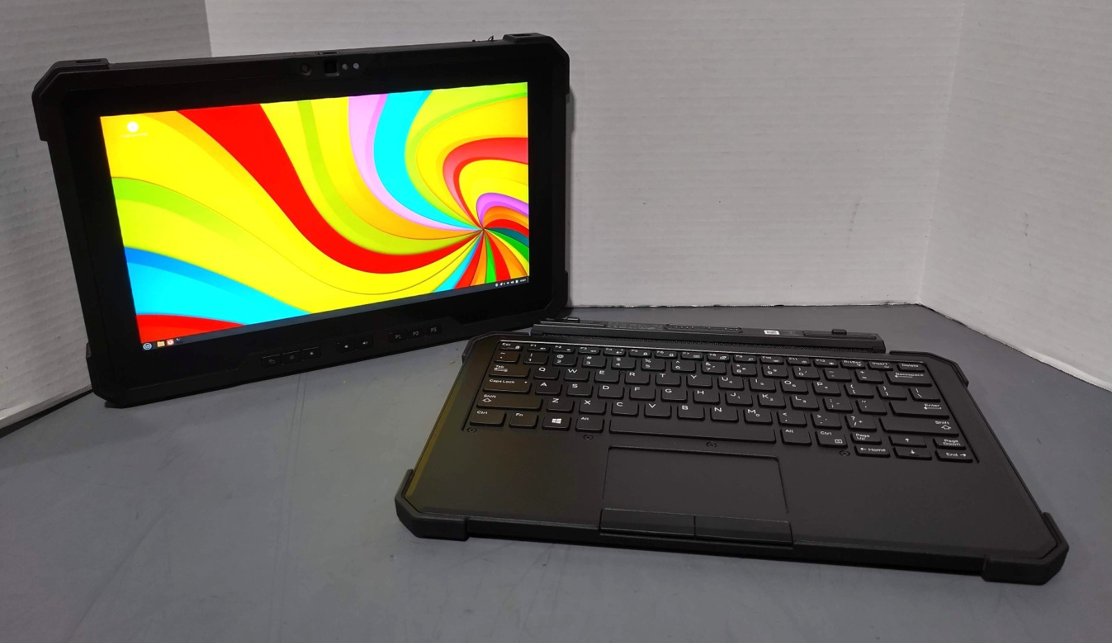 Dell Latitude 7220 Rugged Extreme Tablet w/OEM Keyboard i7-8665U 16GB 512GB NoOS