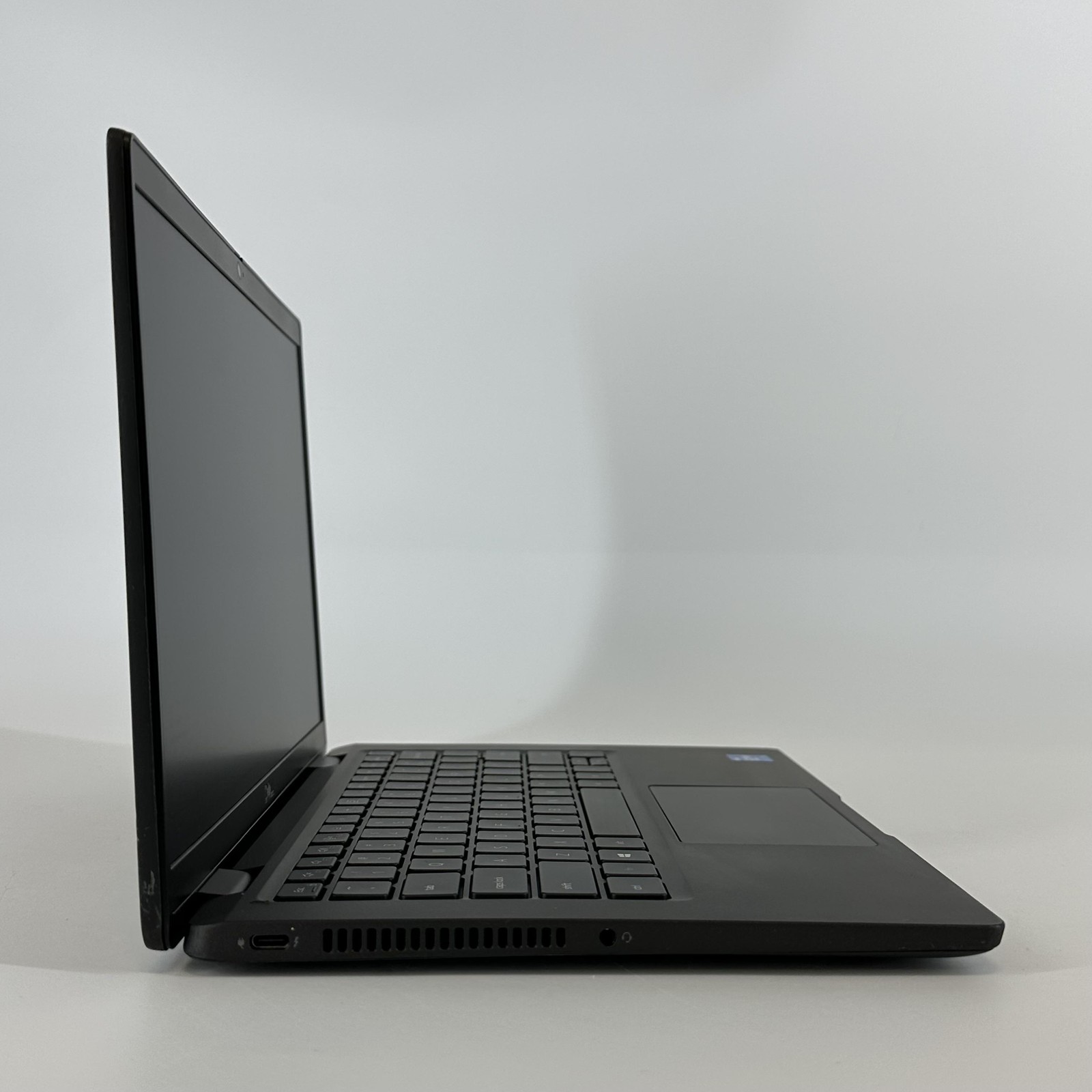 Dell Latitude 7320 13.3 FHD i5-1145G7 2.60GHz 8GB 256GB SSD Good -STIFF TRACKPAD