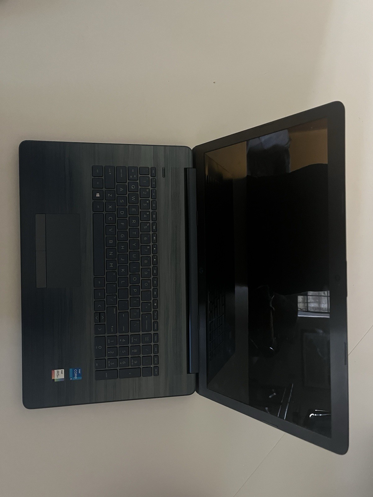 HP 17-by4006ds 17.3” Laptop – Intel i5-1135G7, 8GB RAM, 256GB SSD –Windows 10/11
