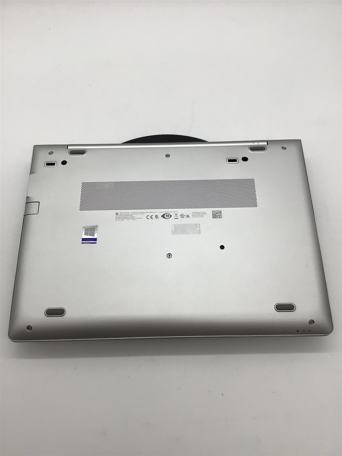 HP EliteBook 745 AMD Ryzen 5 PRO 3500U/16GB RAM/No SSD