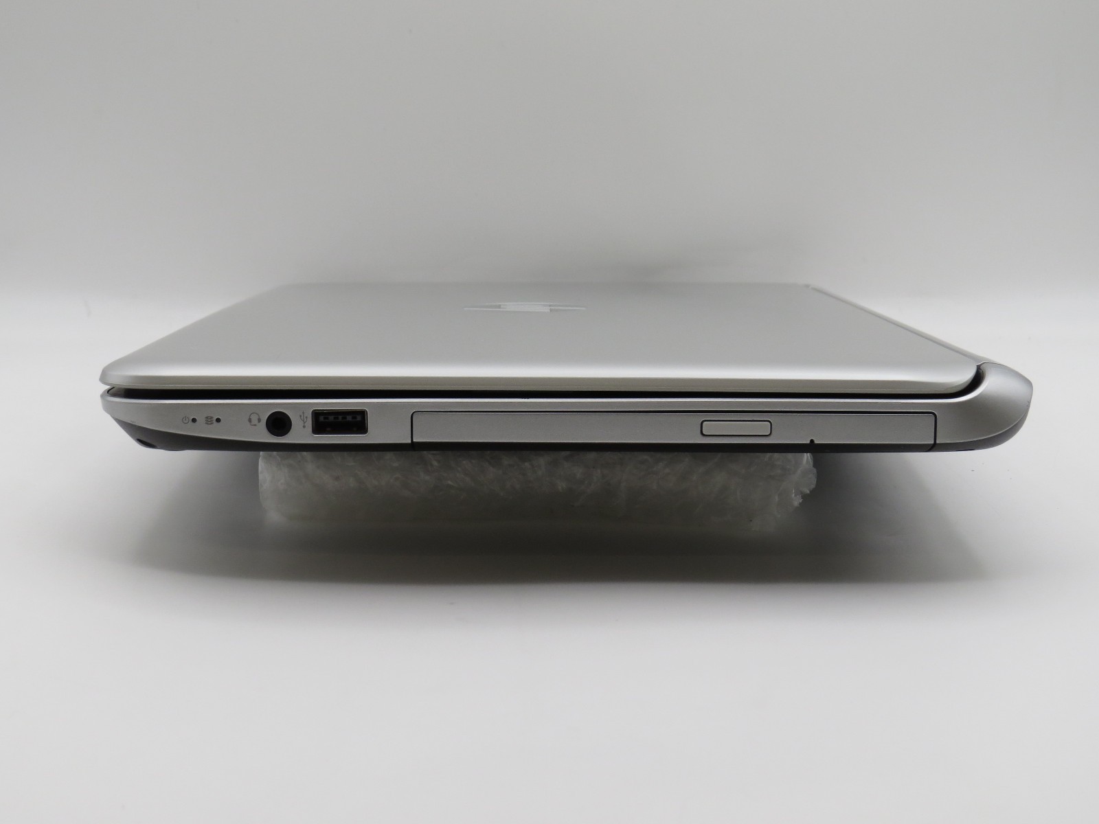 HP Pavilion 14 | AMD A8-5545M @ 1.7GHz | 14″ | No HDD/RAM/OS/AC PARTS