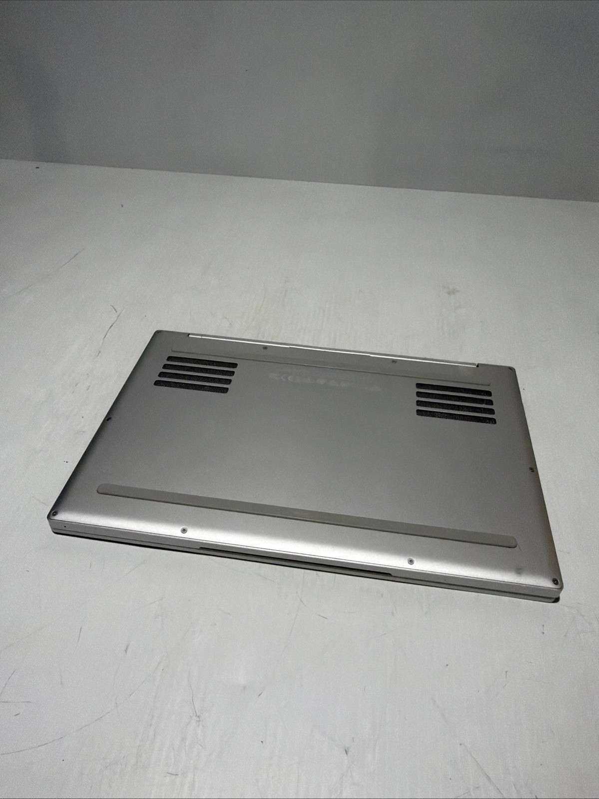 Razer Book 13 Touch Laptop i7-1165G7 16gb Ram 512gb SSD Windows 10 Home