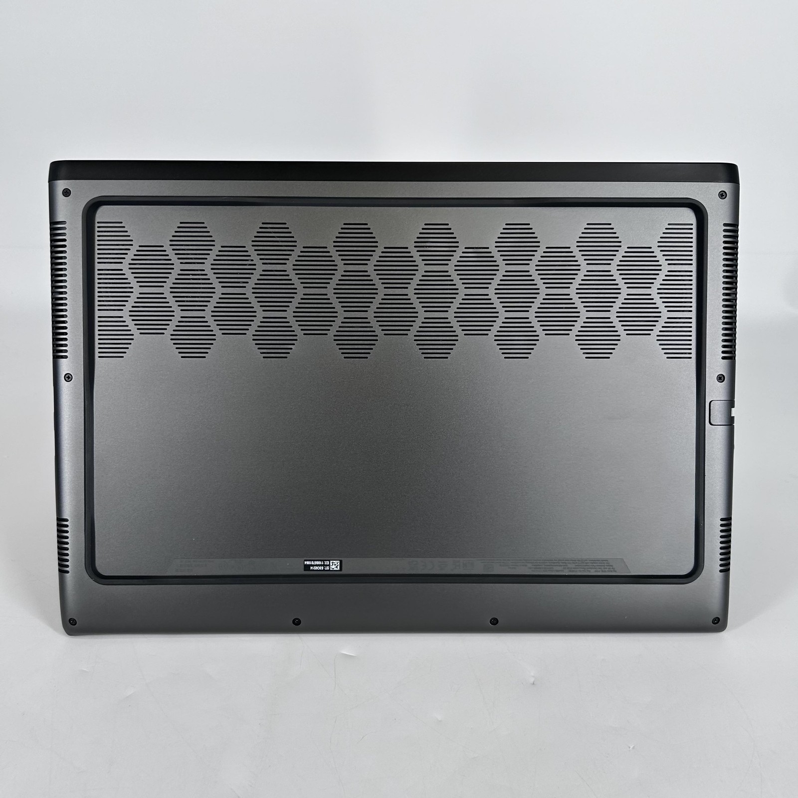 Dell Alienware M16 R2 240Hz QHD+ 2.3 GHz Ultra 9 185H 32GB 1TB SSD RTX 4070